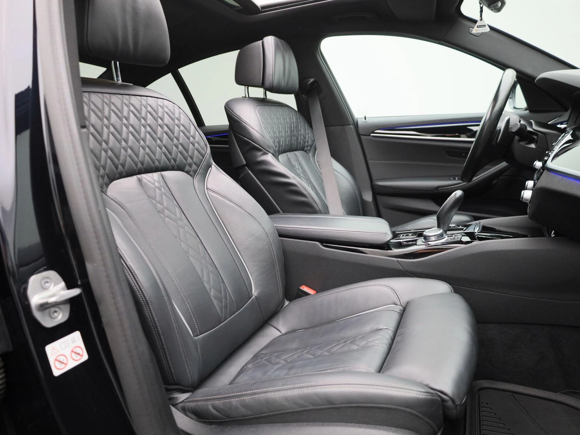 BMW-5 Serie-image-41