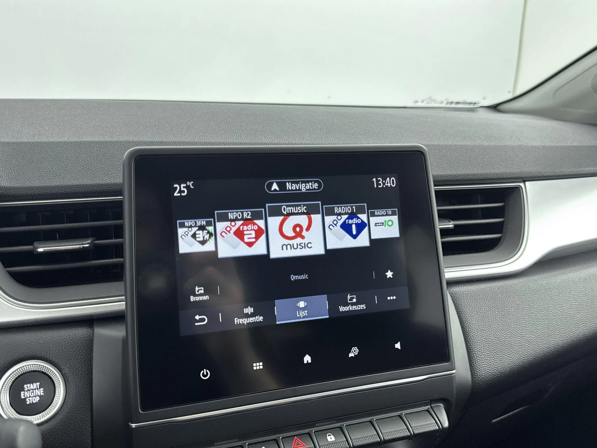 Renault-Captur-image-6
