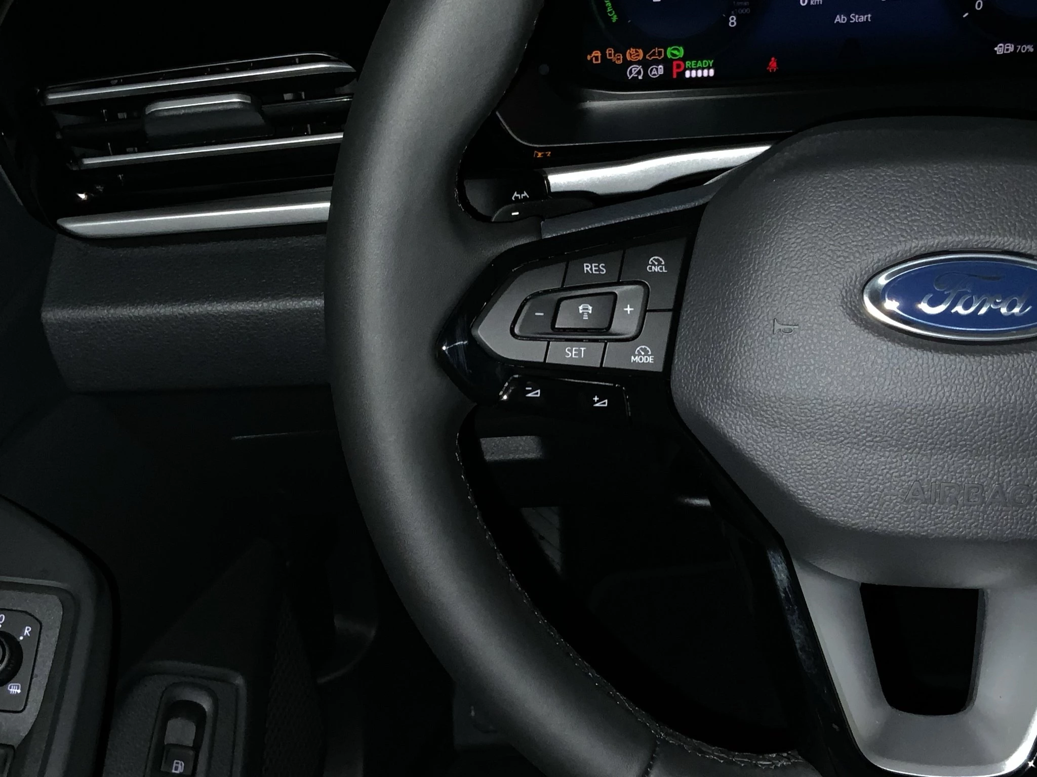 Ford-Tourneo Connect-image-18