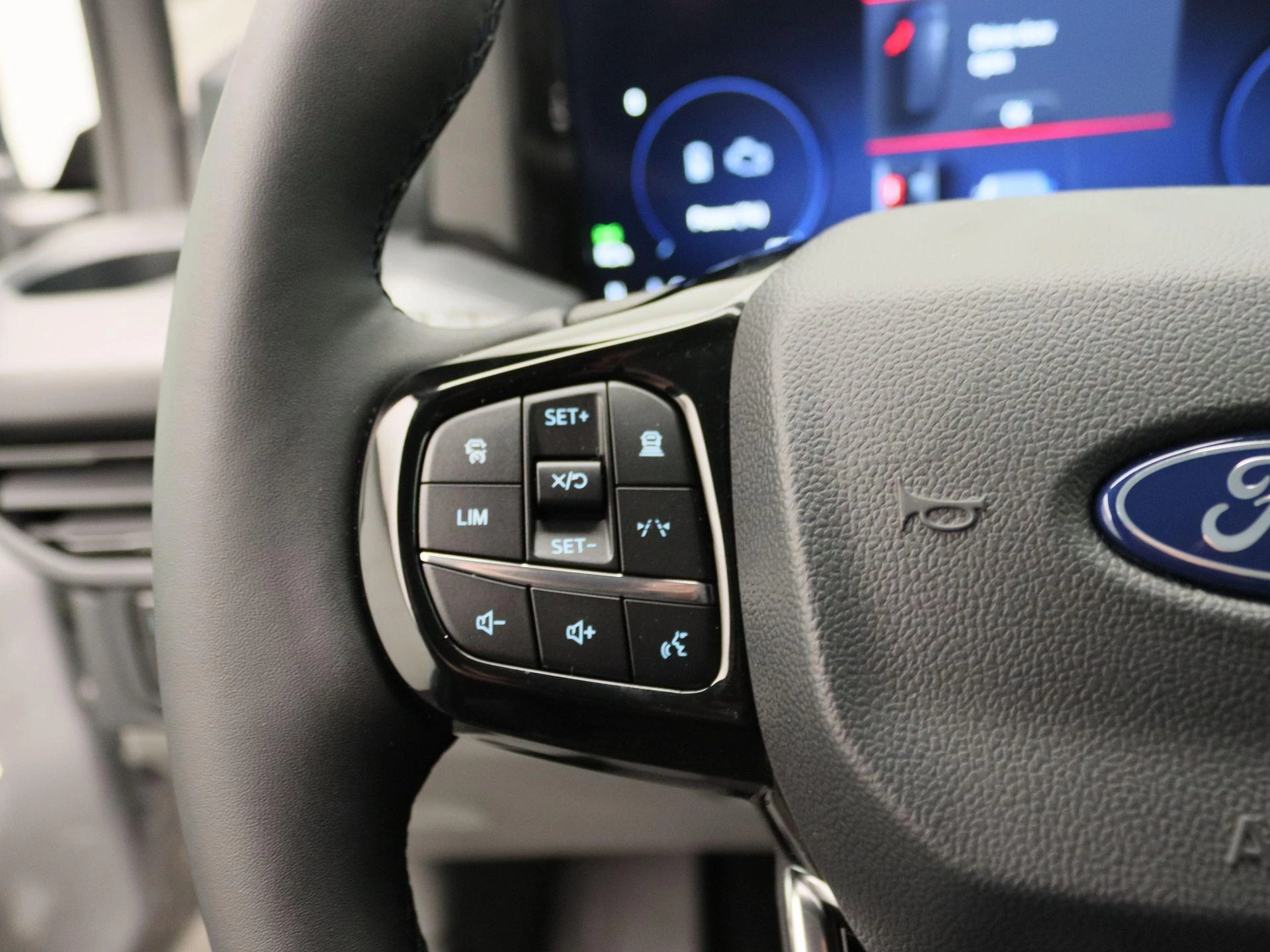 Ford-Transit Custom-image-15