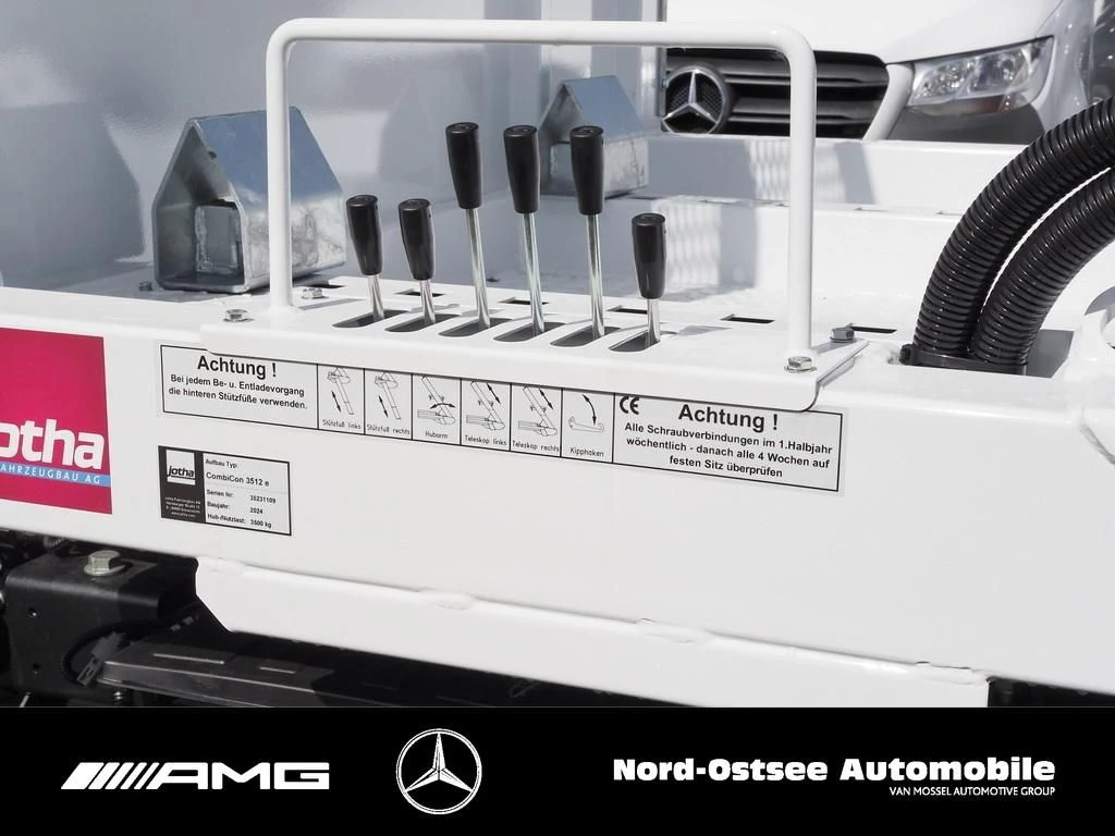 FUSO-Canter-image-11