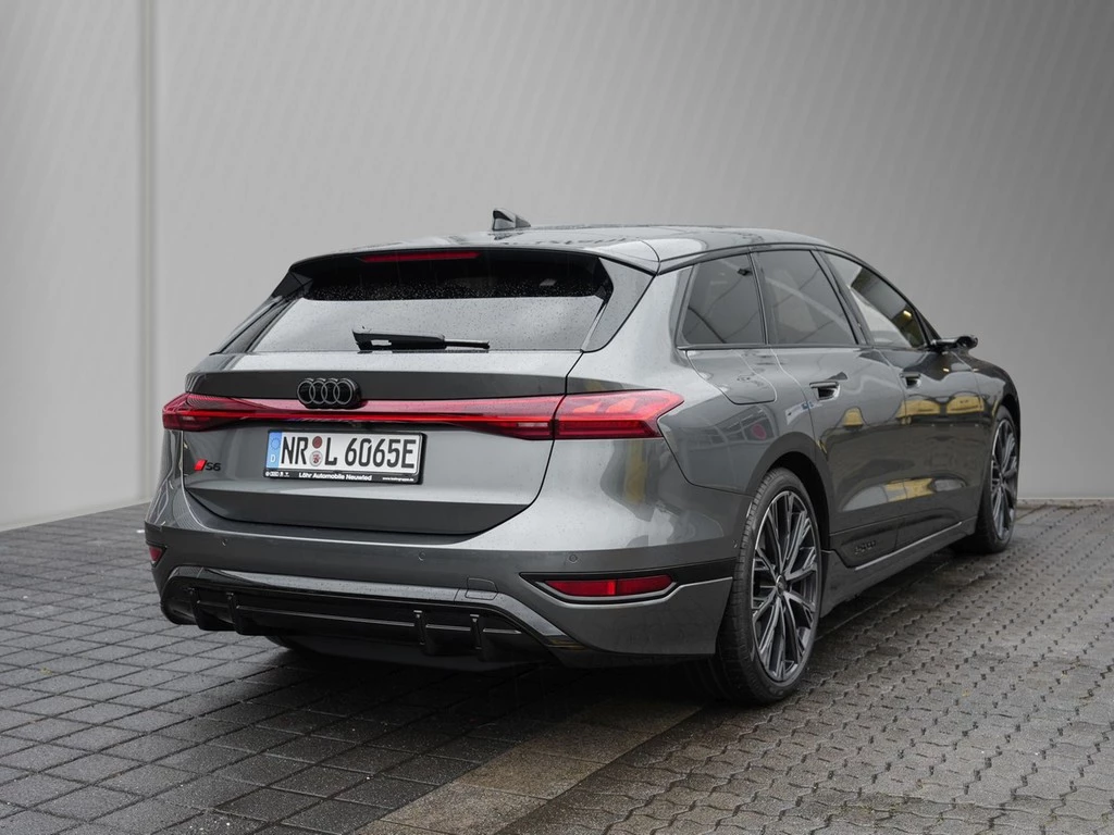 Audi-S6 Avant e-tron-image-3