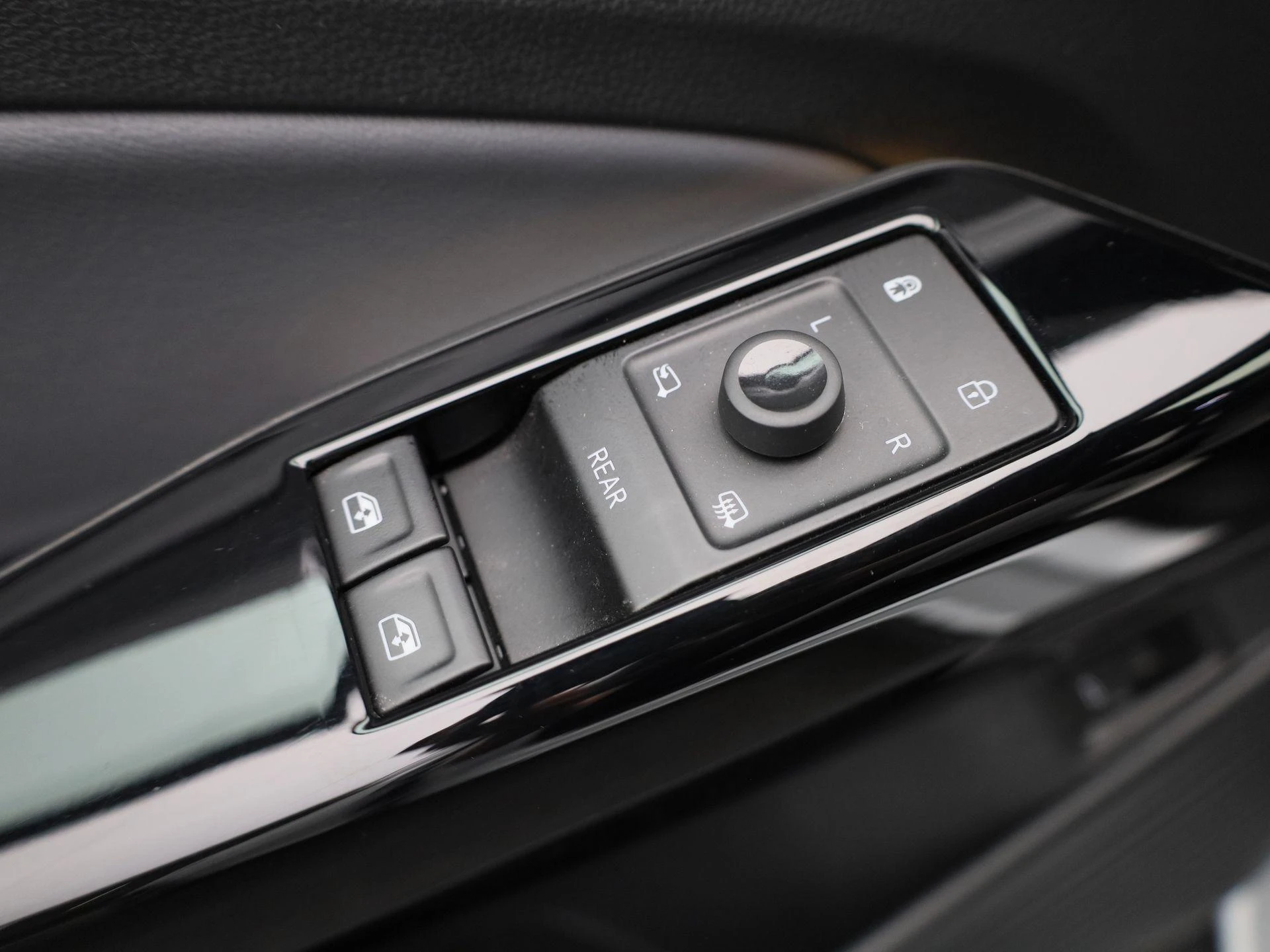 Volkswagen-ID.4-image-21