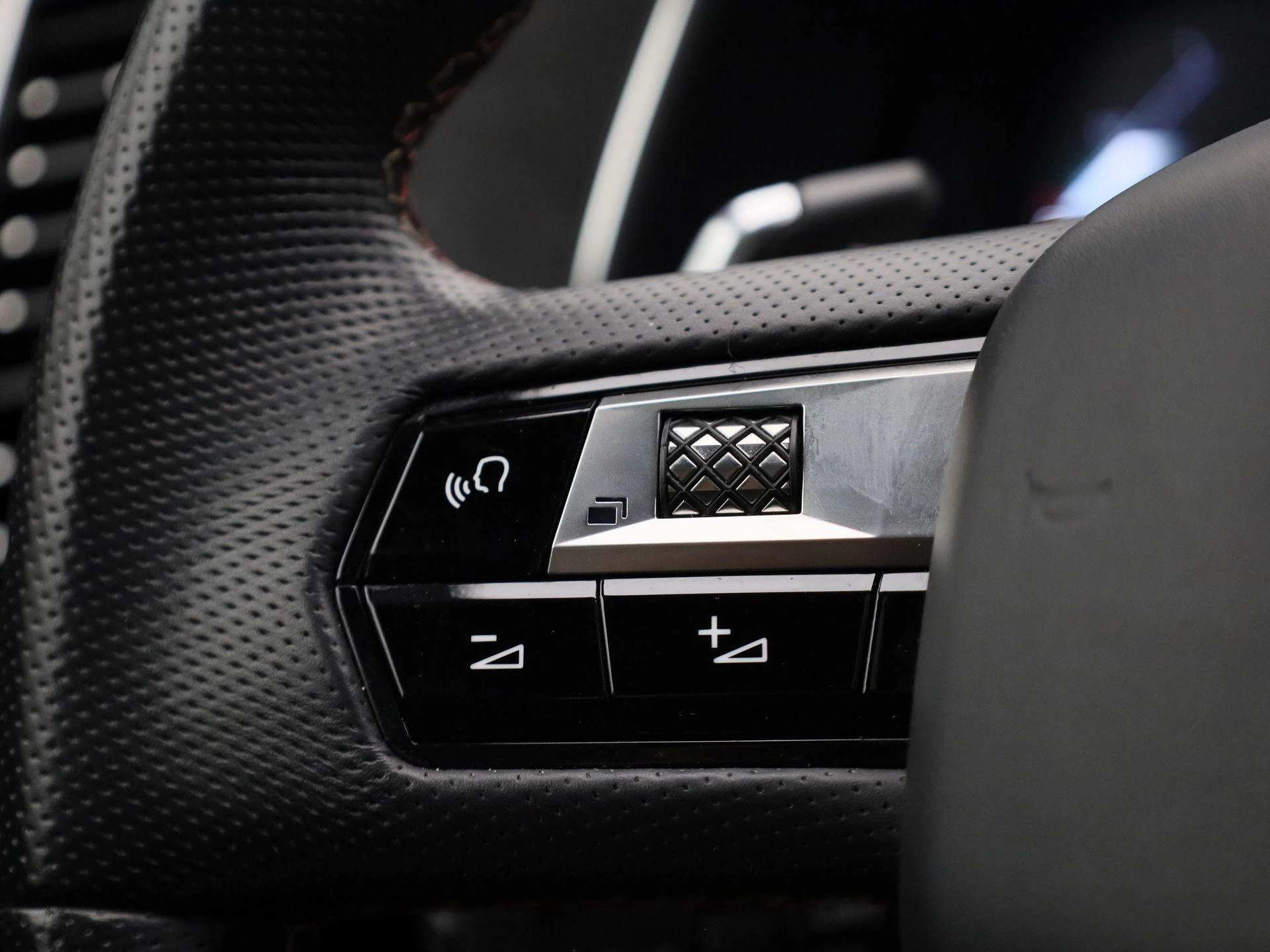 DS DS 7 Crossback E-Tense 4x4 Performance Line+