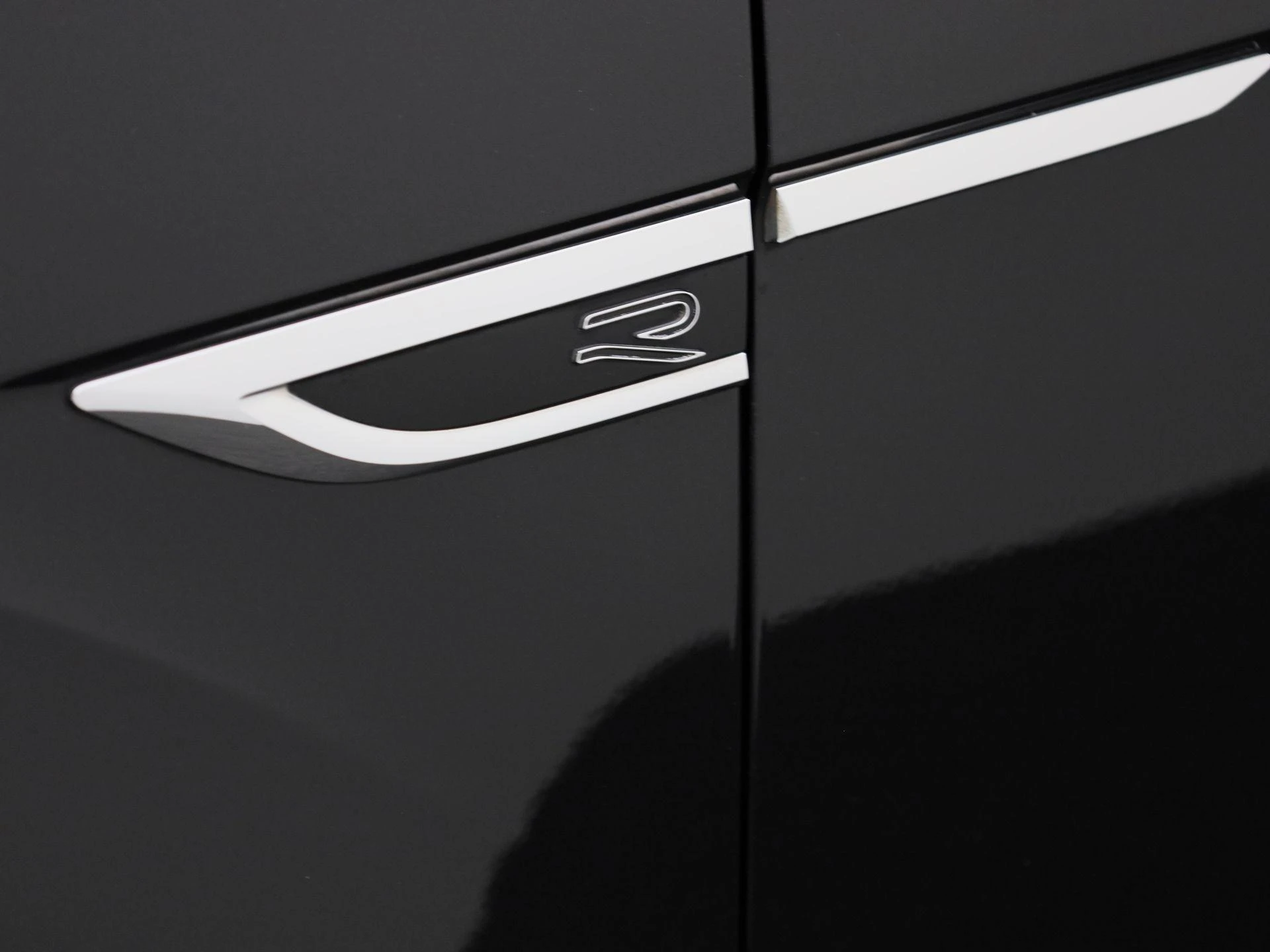 Volkswagen-T-Roc-image-17