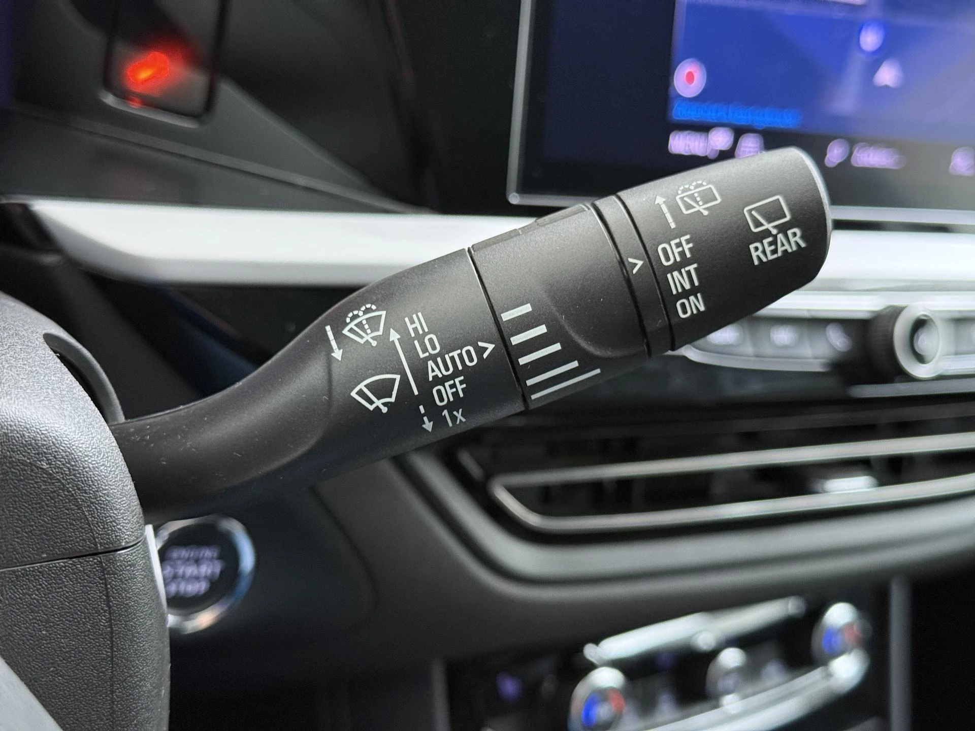 Opel-Grandland-image-22