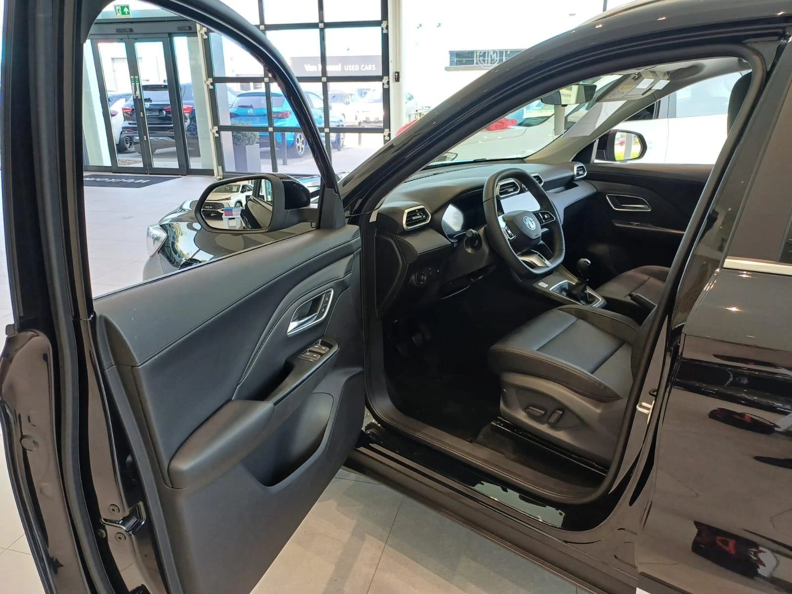 MG-ZS-image-7