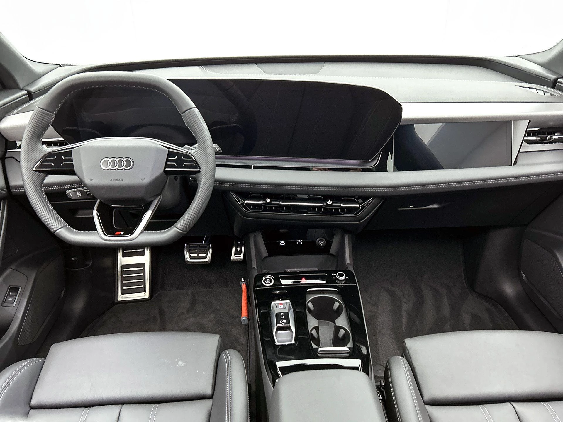 Audi-Q6 e-tron-image-20