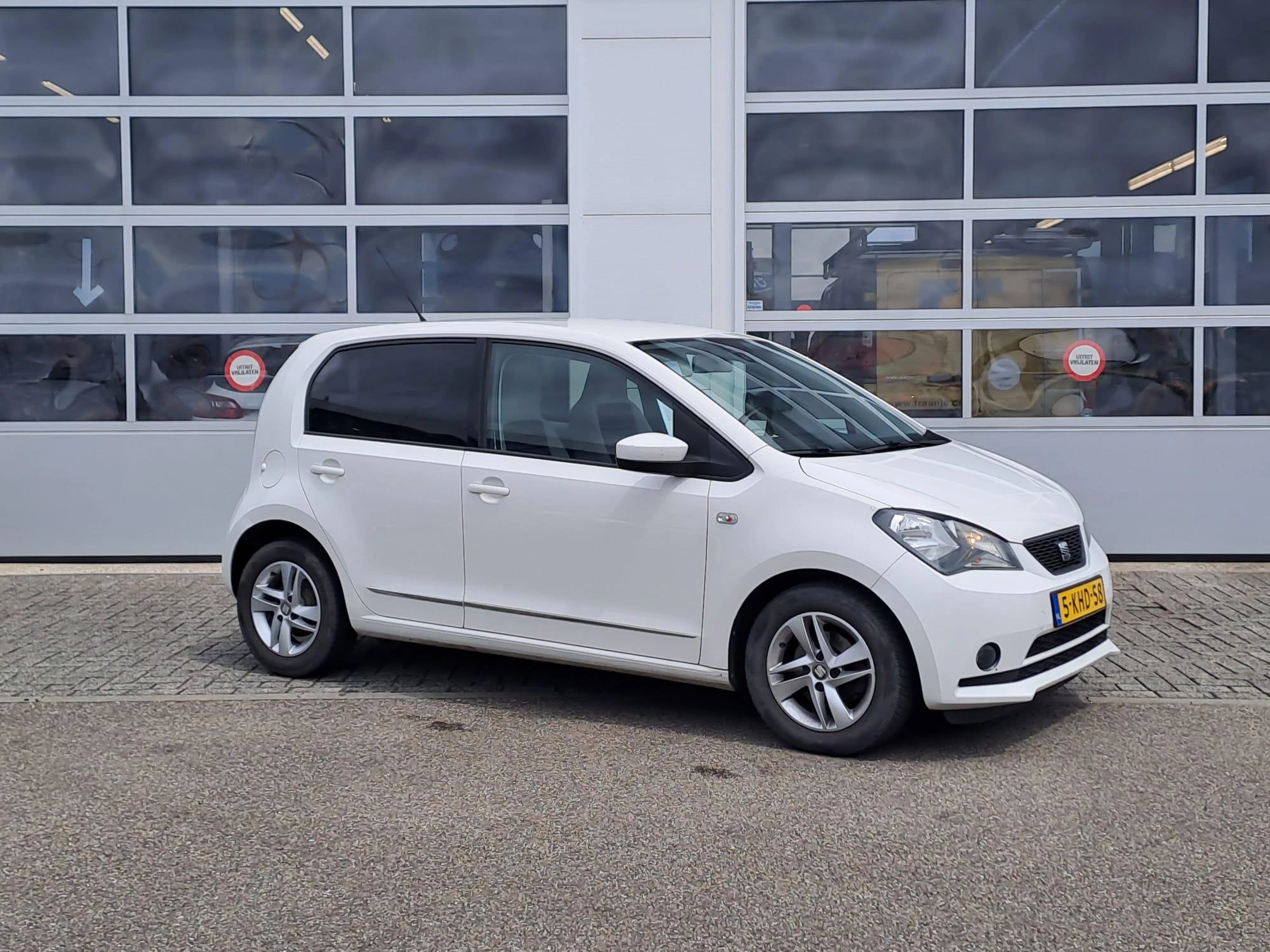 SEAT-Mii-image-3