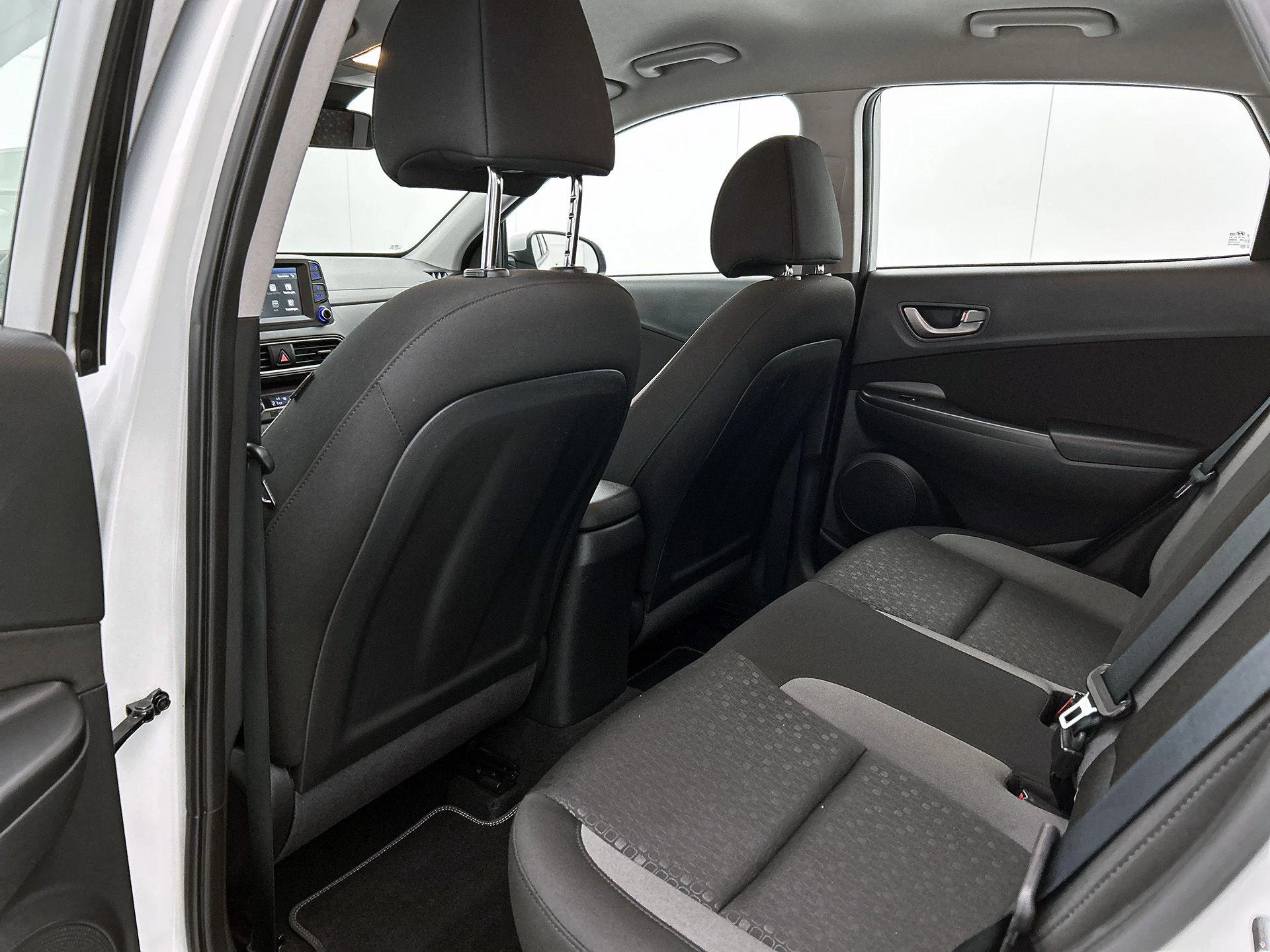 Hyundai-Kona-image-24