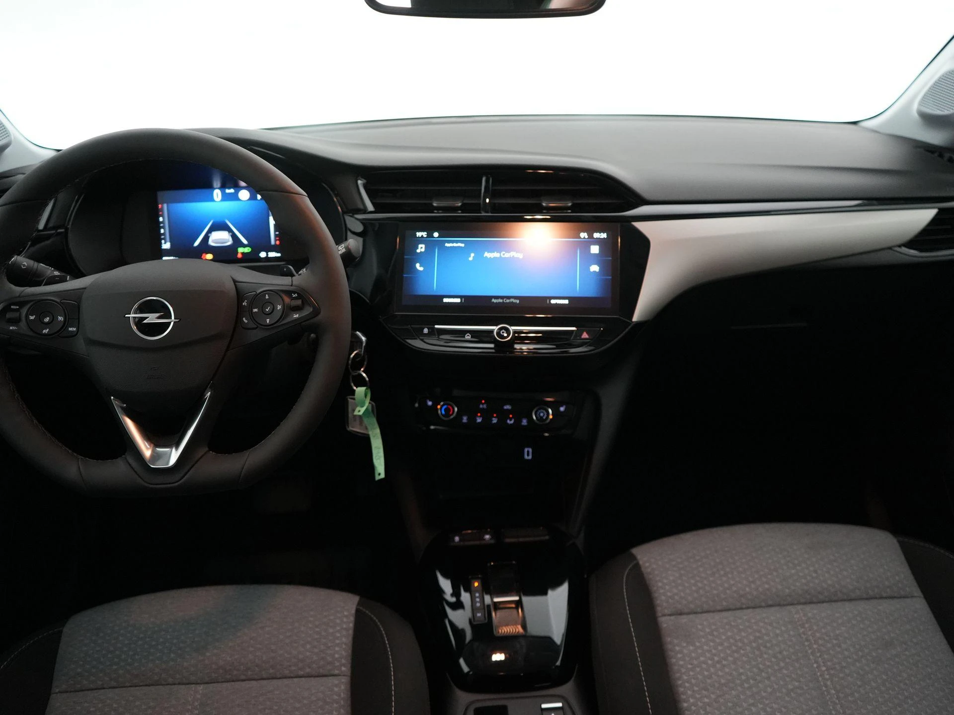 Opel-Corsa-image-6
