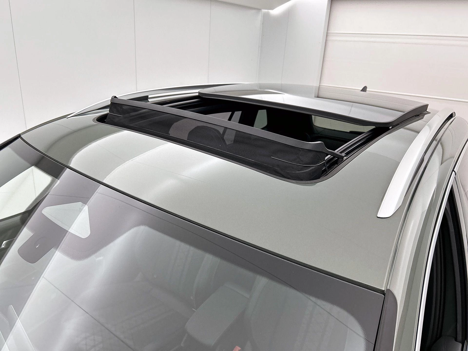 Volkswagen-Tiguan-image-38