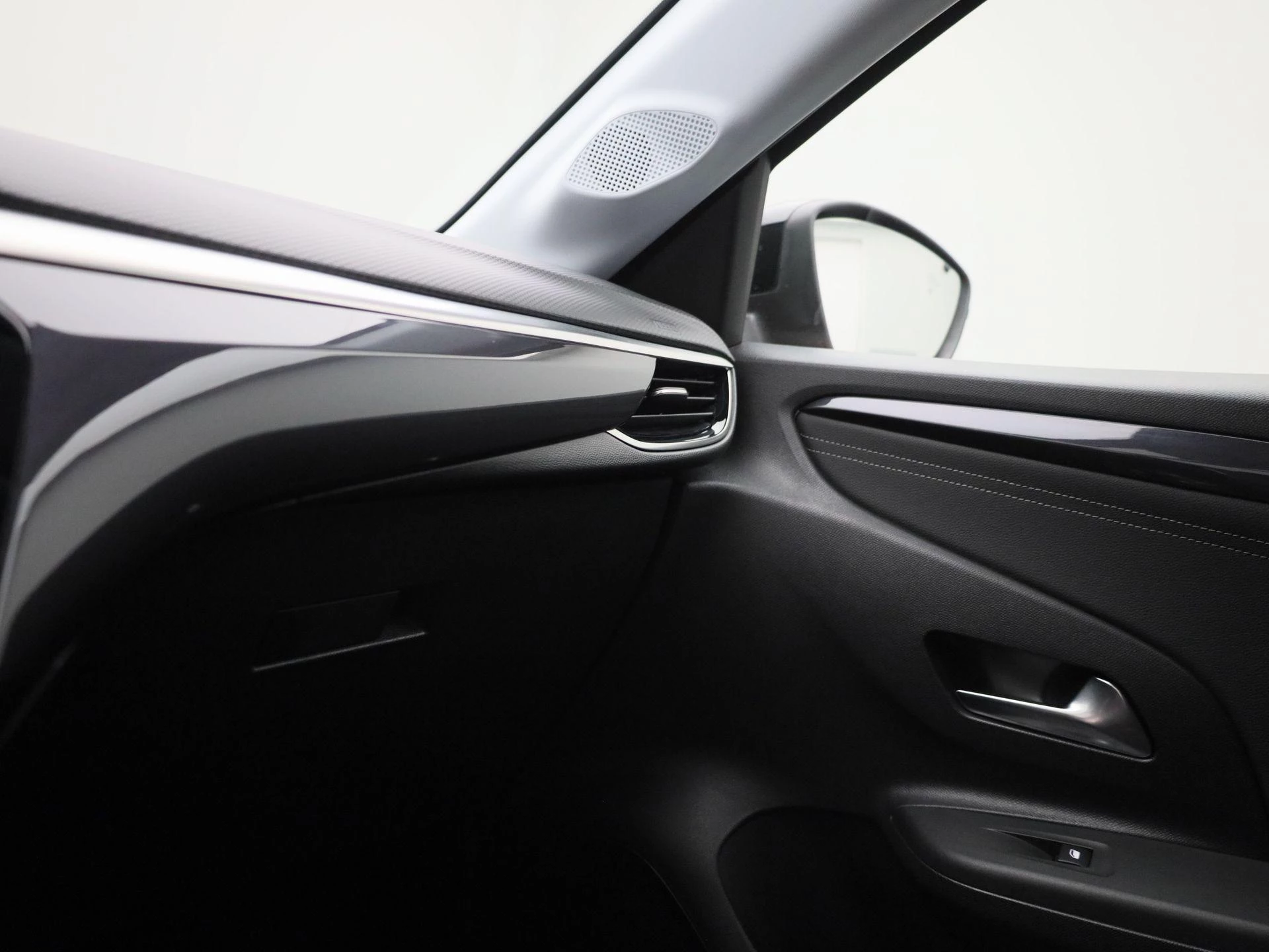 Opel-Corsa-e-image-24