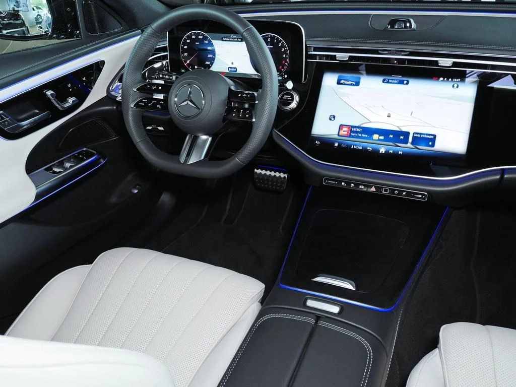 Mercedes-Benz-E-Klasse 300 de-image-12
