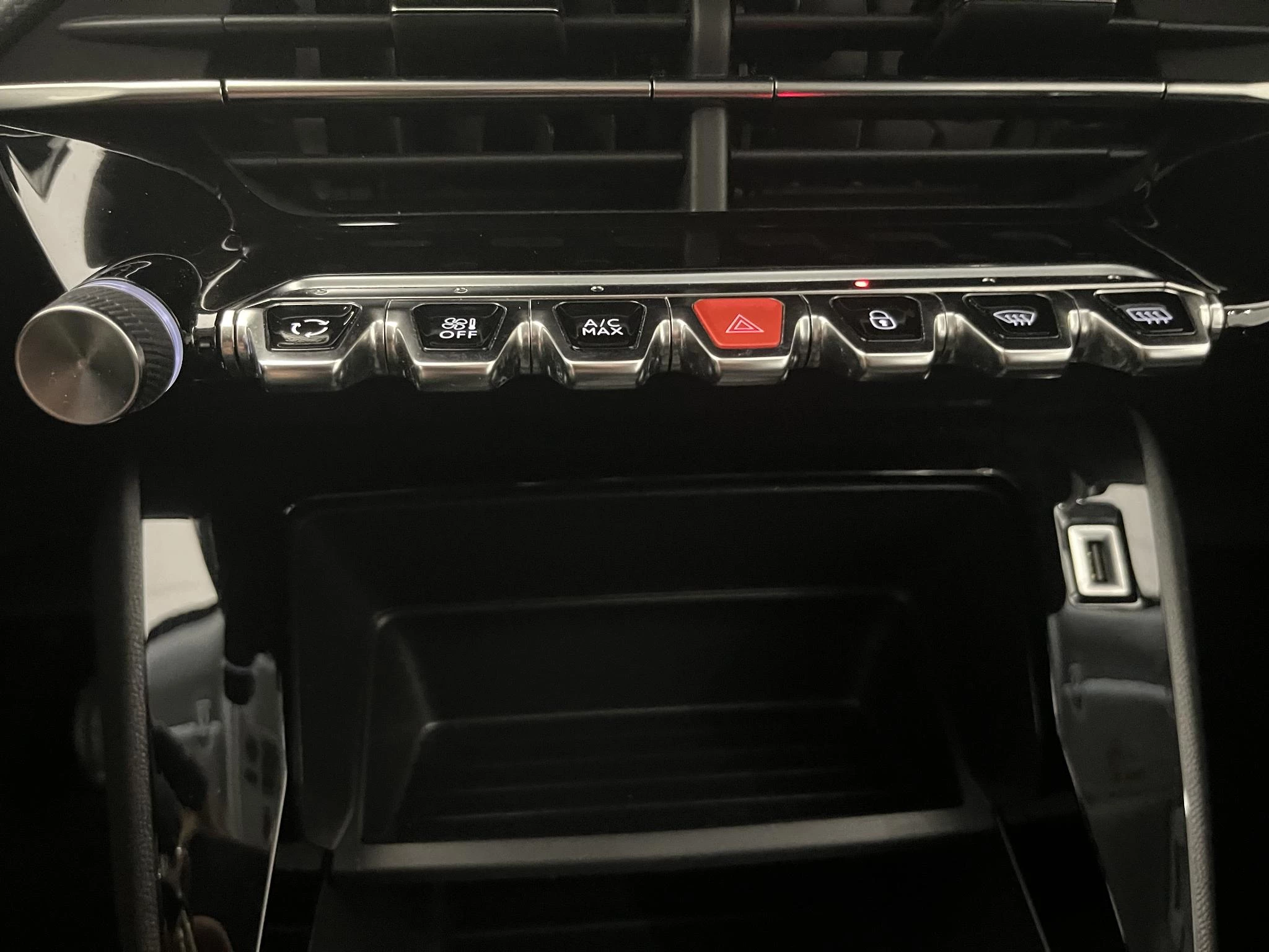 Peugeot-2008-image-11