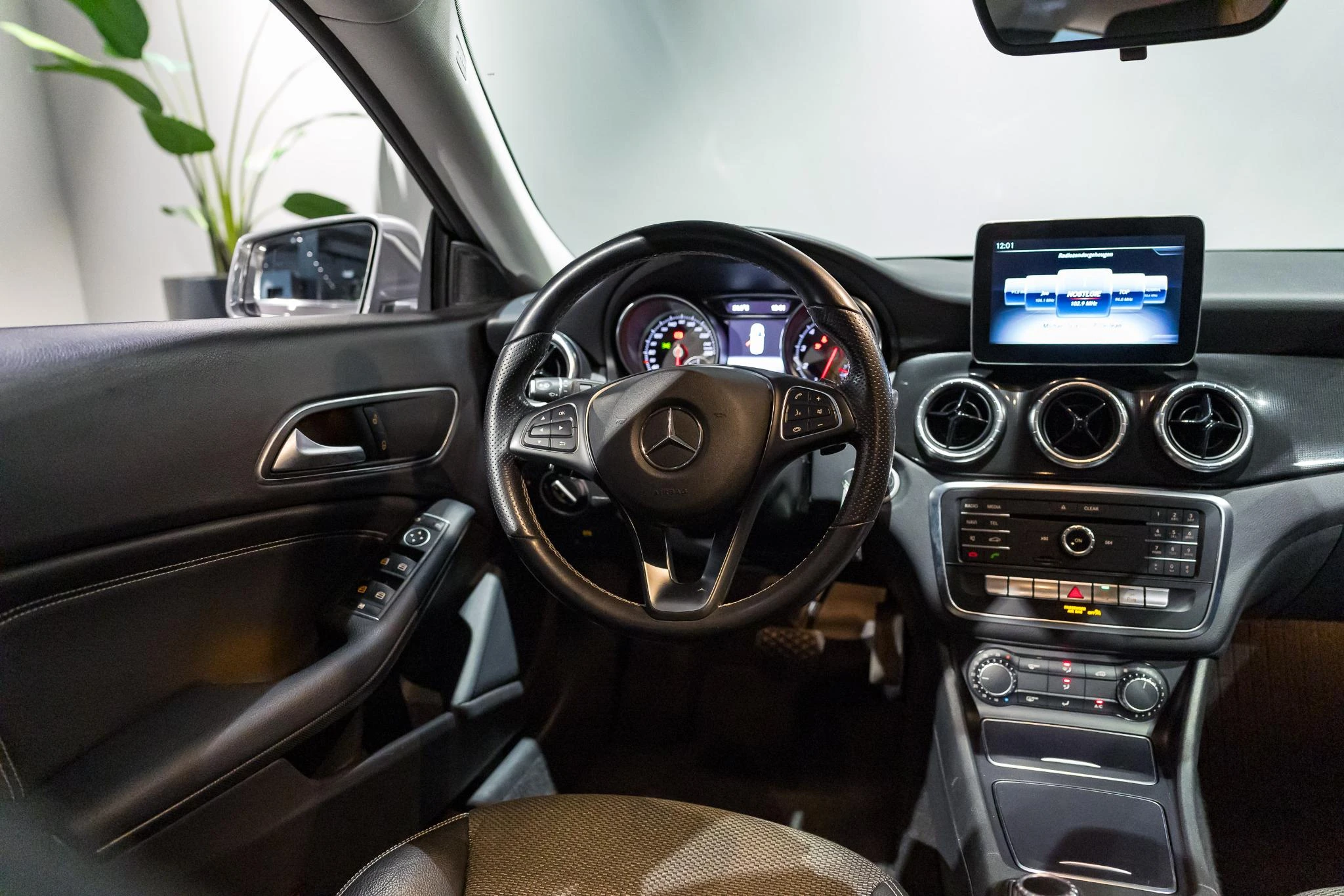 Mercedes-Benz CLA Shooting Brake CLA 180