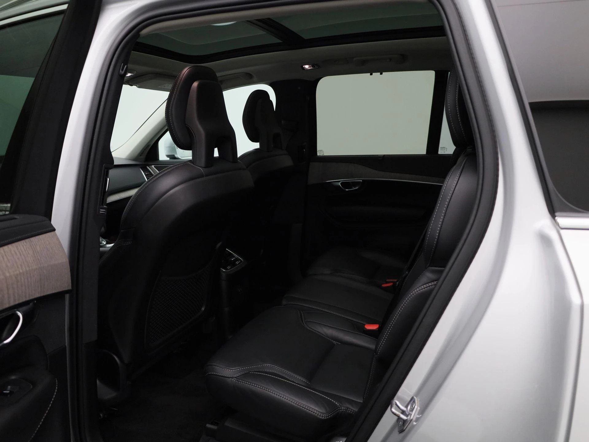 Volvo-XC90-image-9