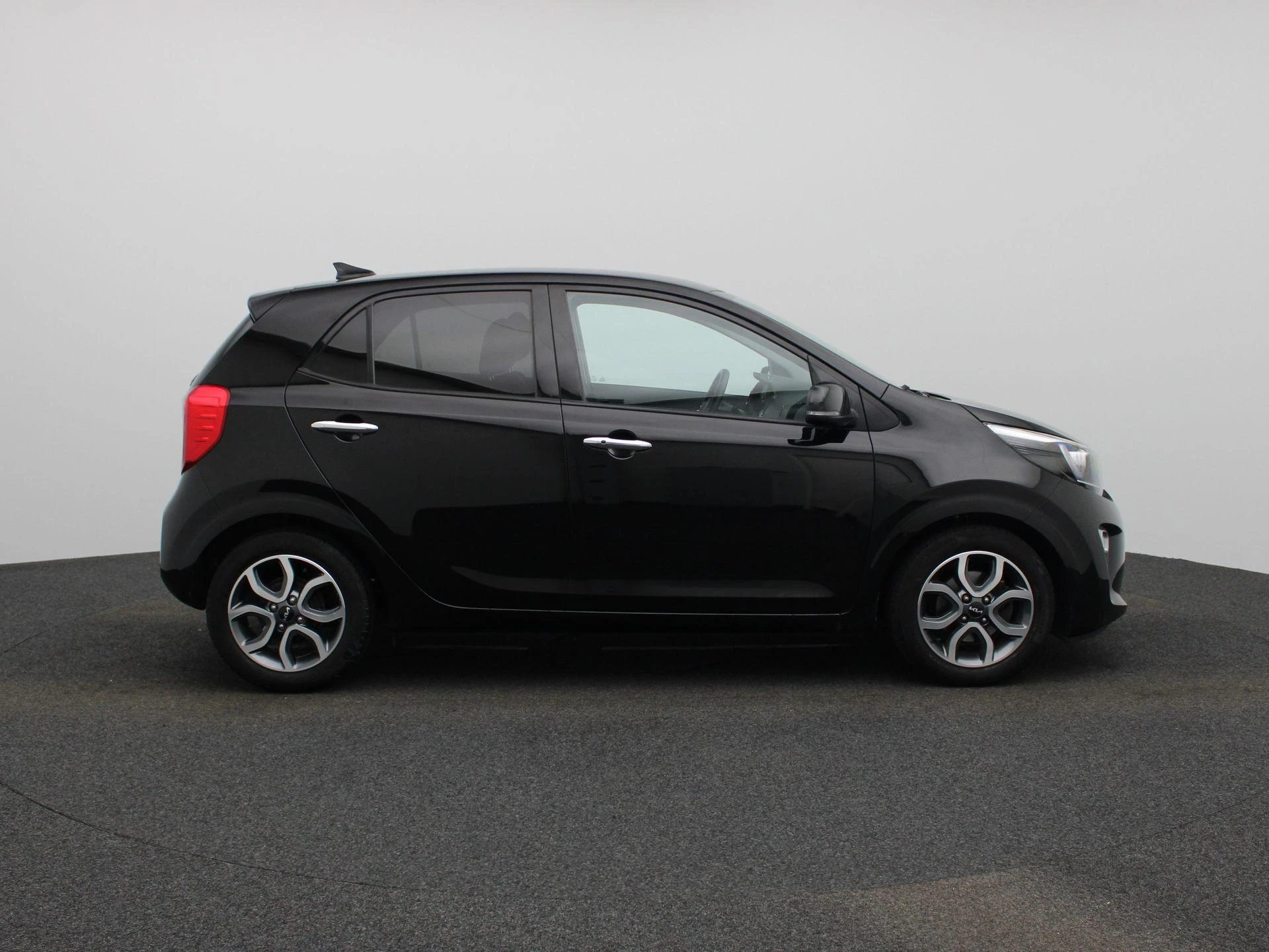 Kia-Picanto-image-5