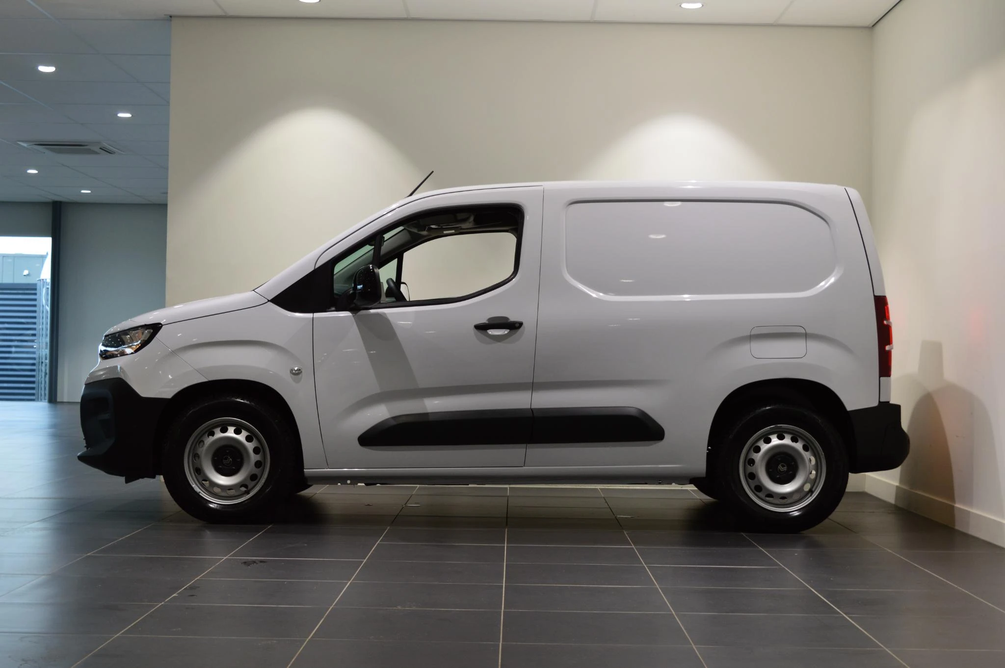 Citroën-ë-Berlingo-image-3