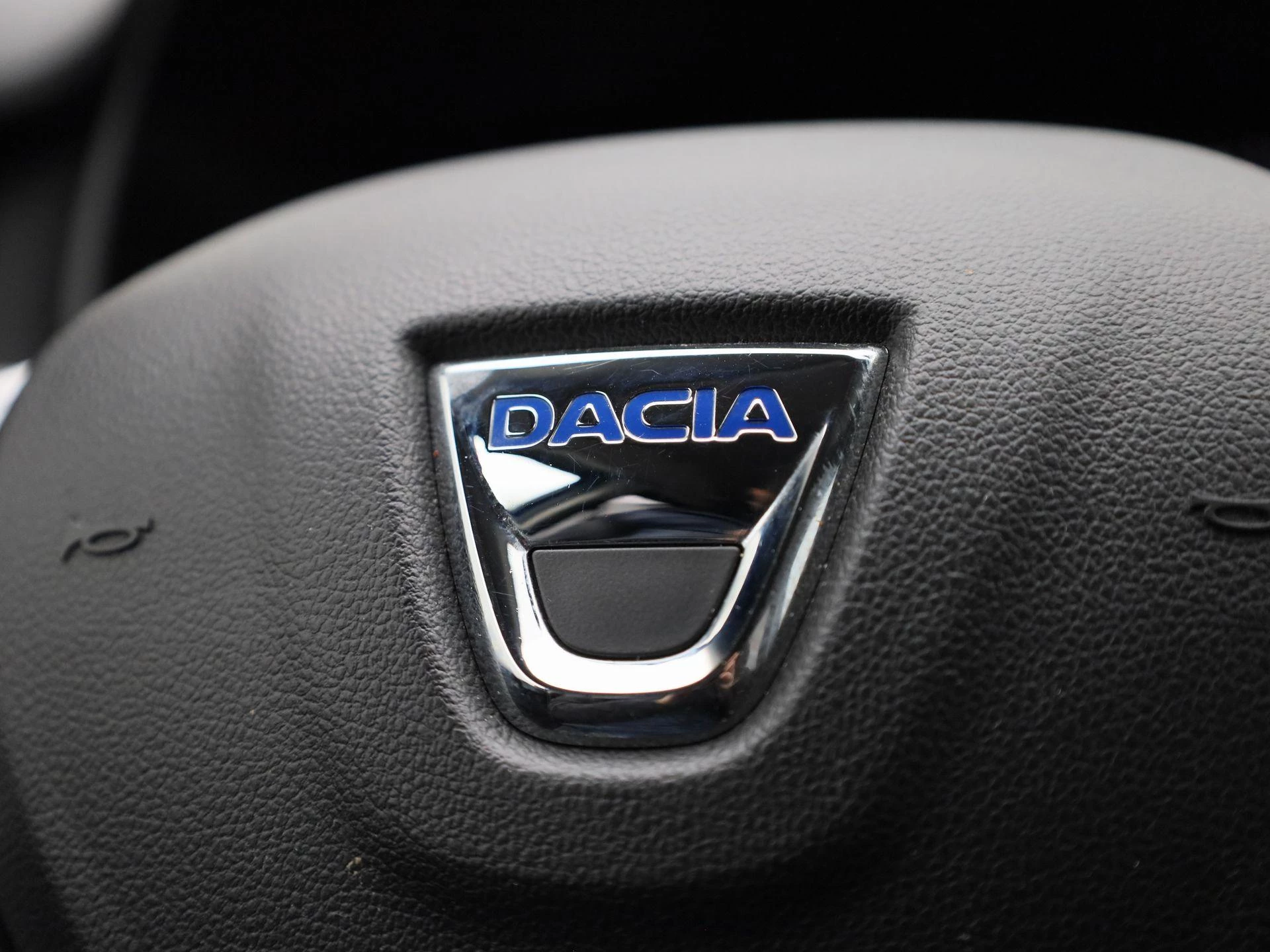 Dacia-Duster-image-25