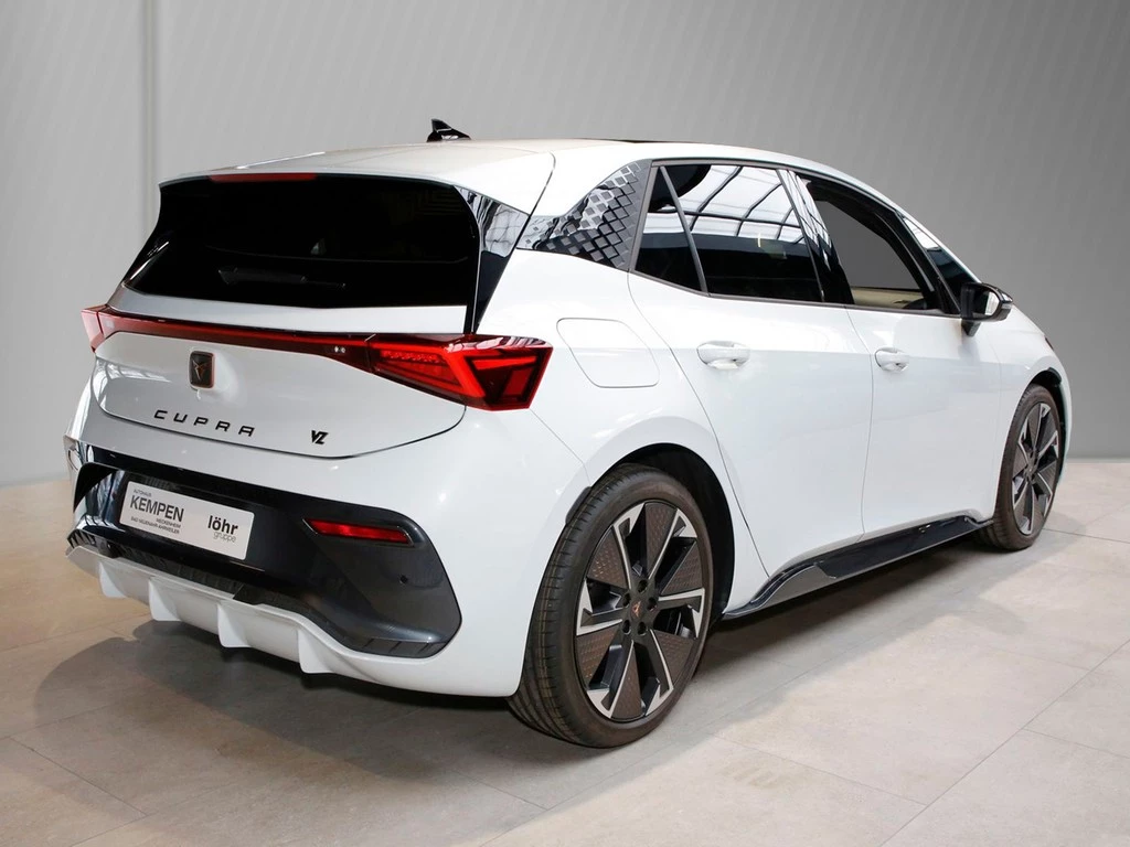 CUPRA Born VZ UPE 61.240 PilotL HUD TechM Skyline Roof