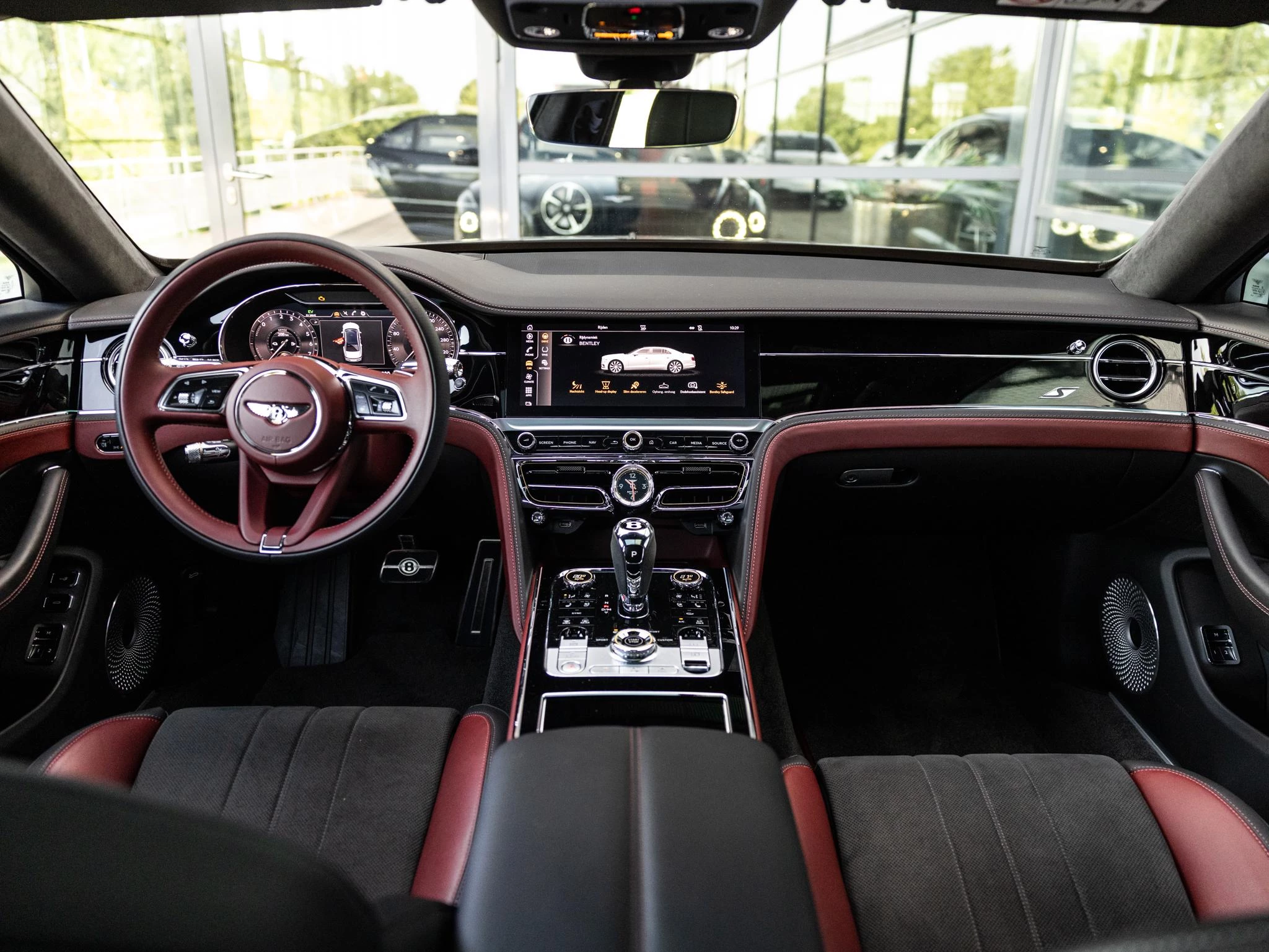 Bentley Flying Spur 2.9 V6 Hybrid Azure