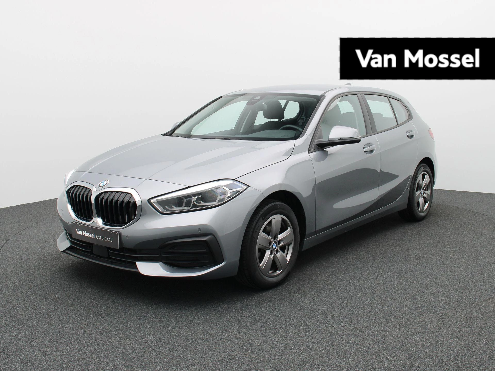 BMW-1 Reeks-image-0