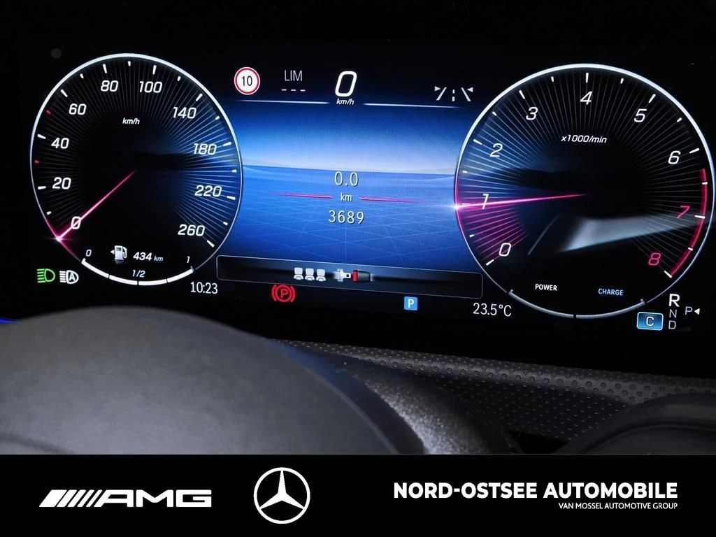 Mercedes-Benz A-Klasse 180 SPECIAL EDITION AMG ADVANCED+ KAM PANO SHZ AMG Line