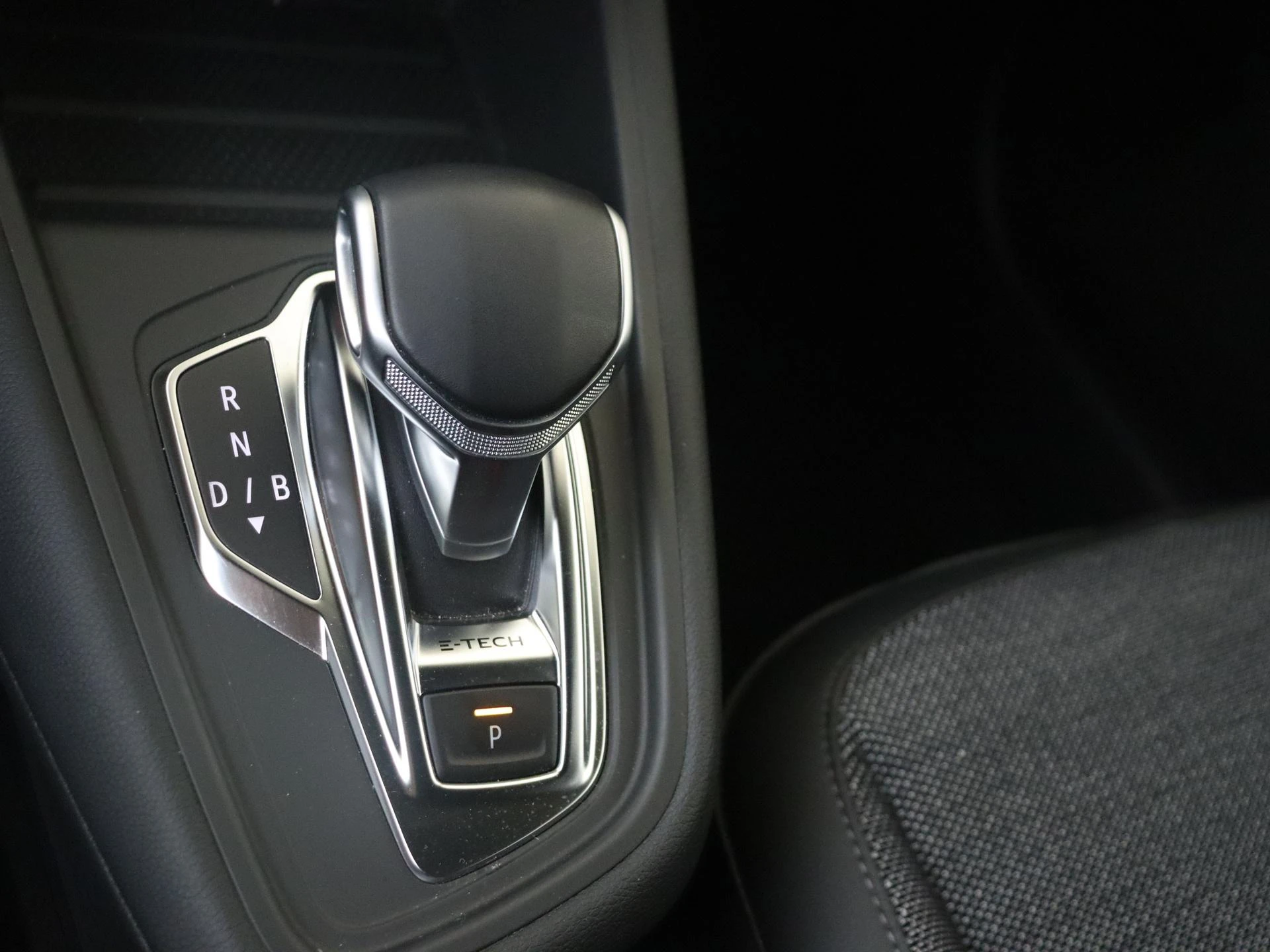 Renault-Captur-image-13