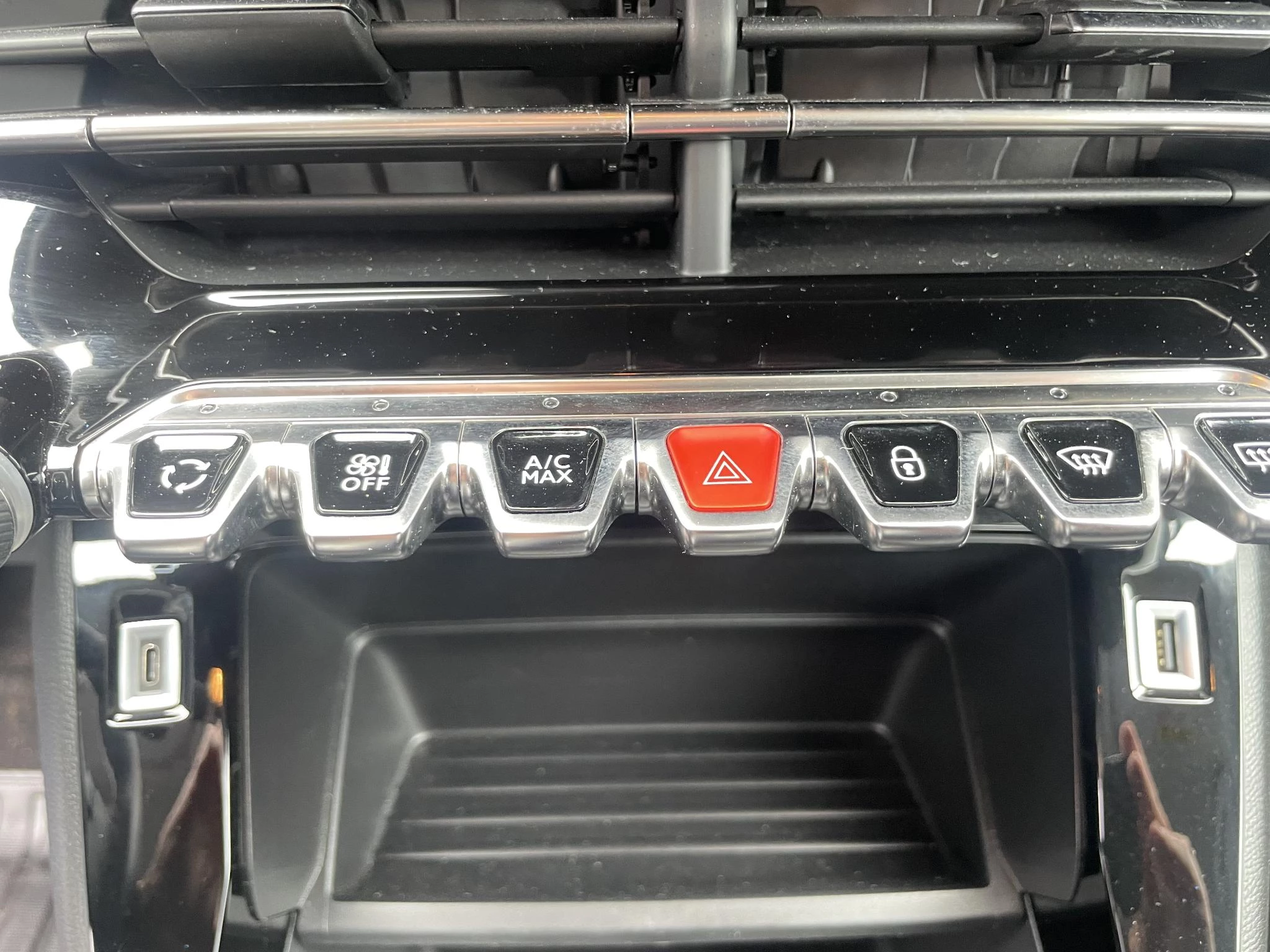 Peugeot-2008-image-14