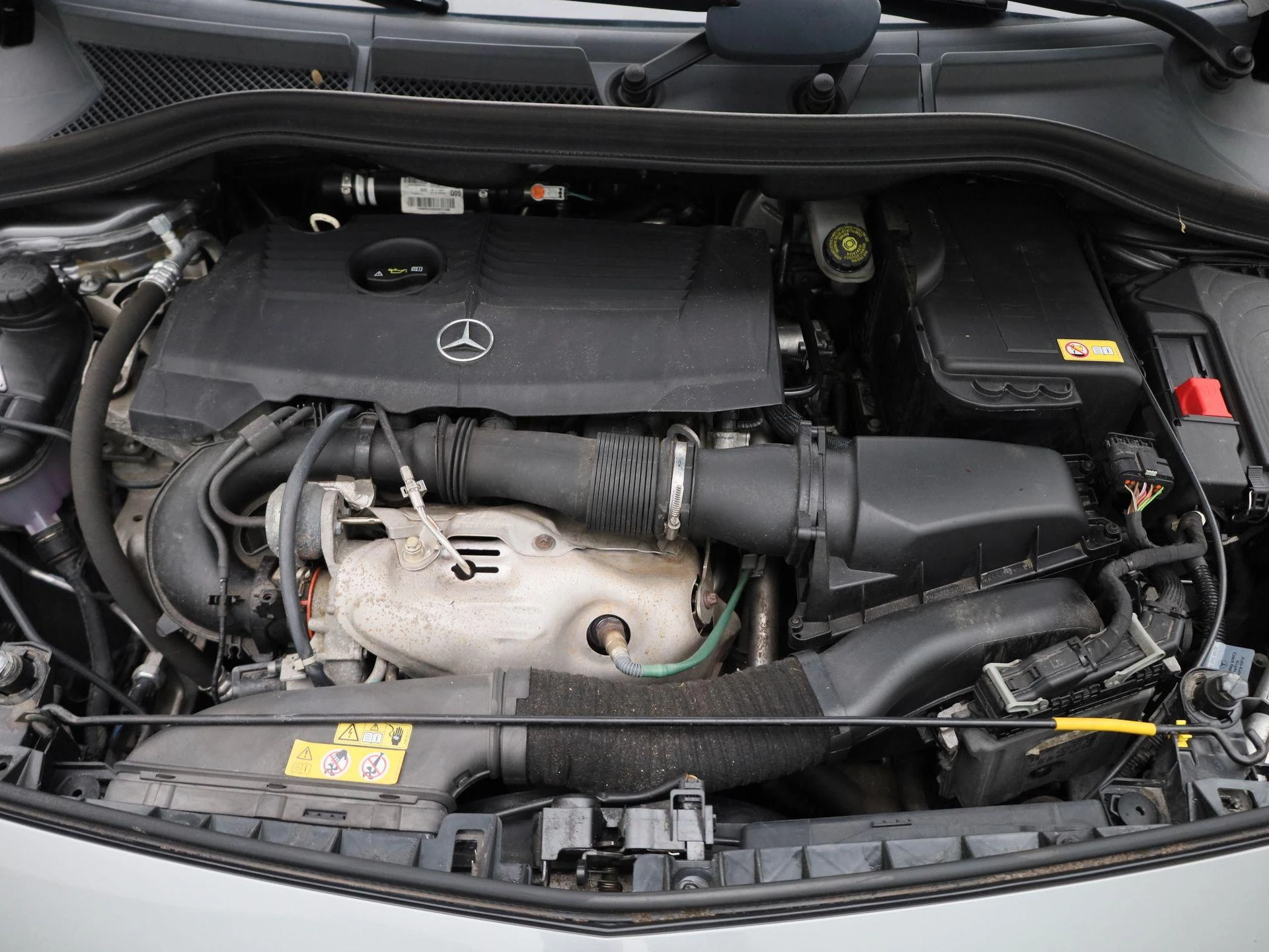 Mercedes-Benz-B-Klasse-image-35