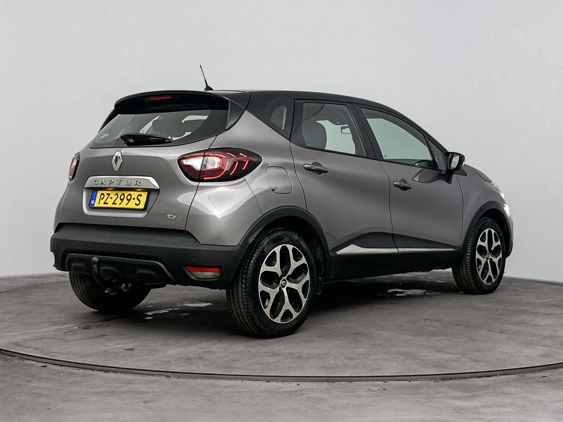 Renault-Captur-image-3