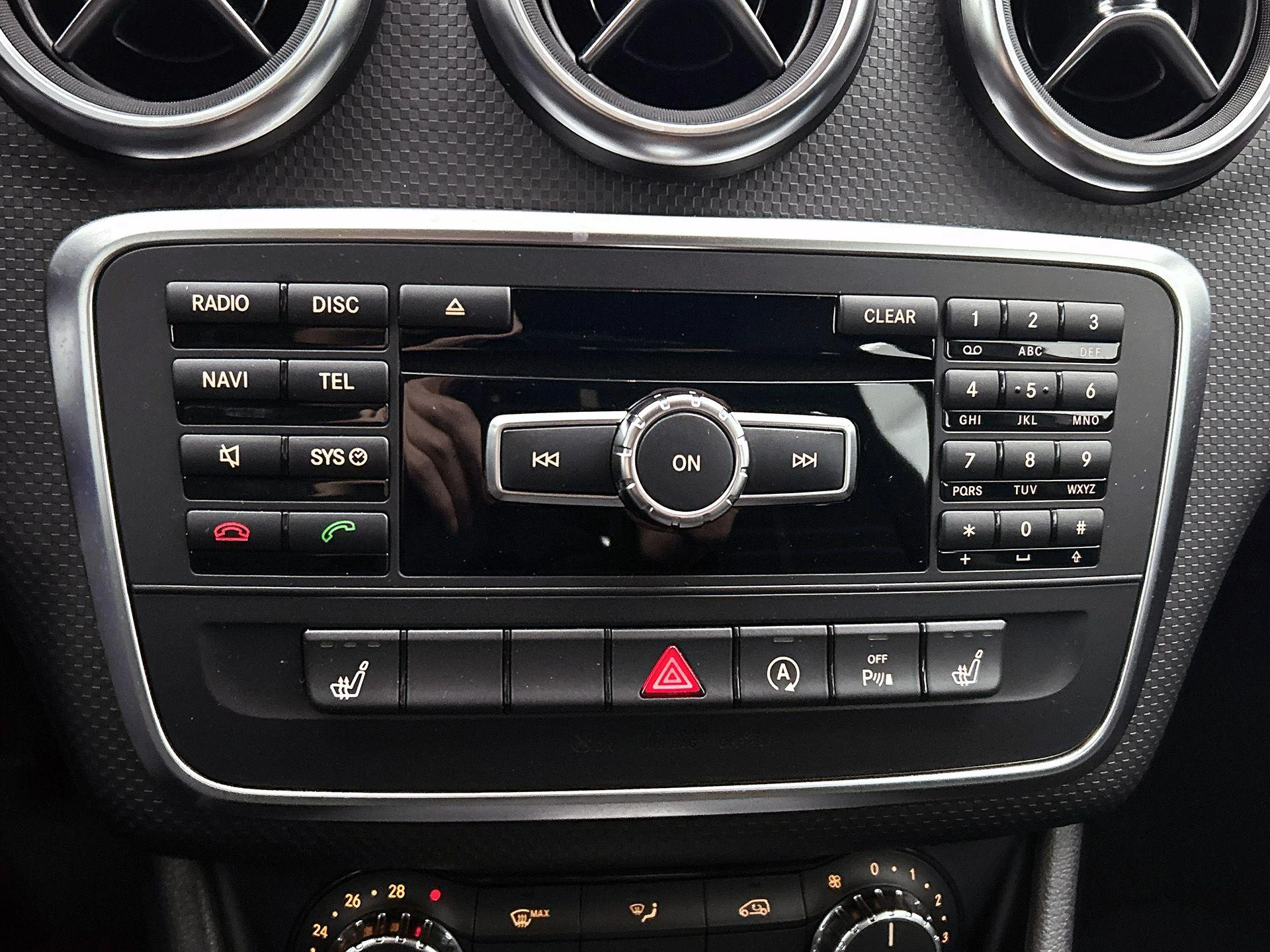 Mercedes-Benz-A-Klasse-image-10