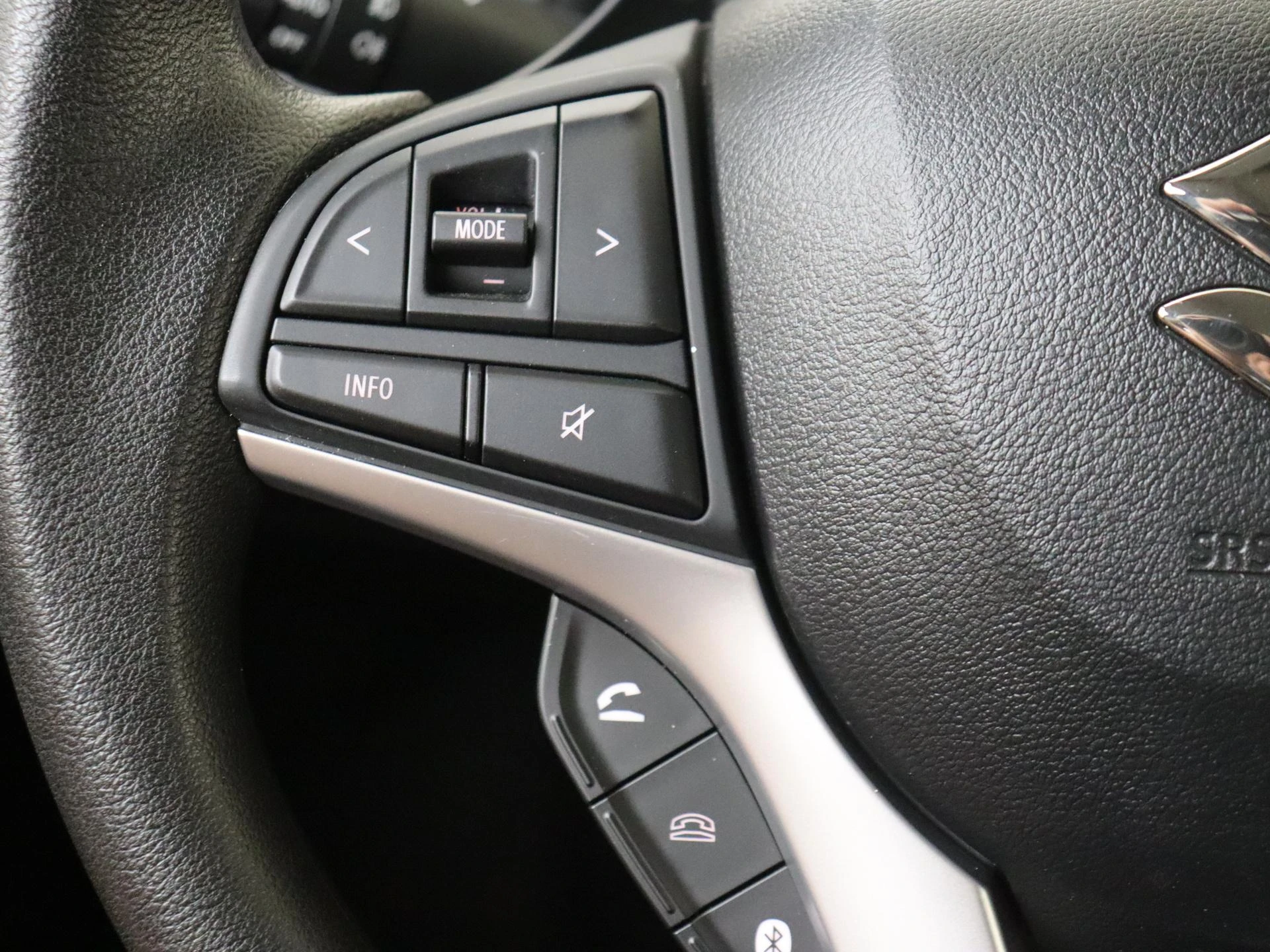 Suzuki-Ignis-image-13