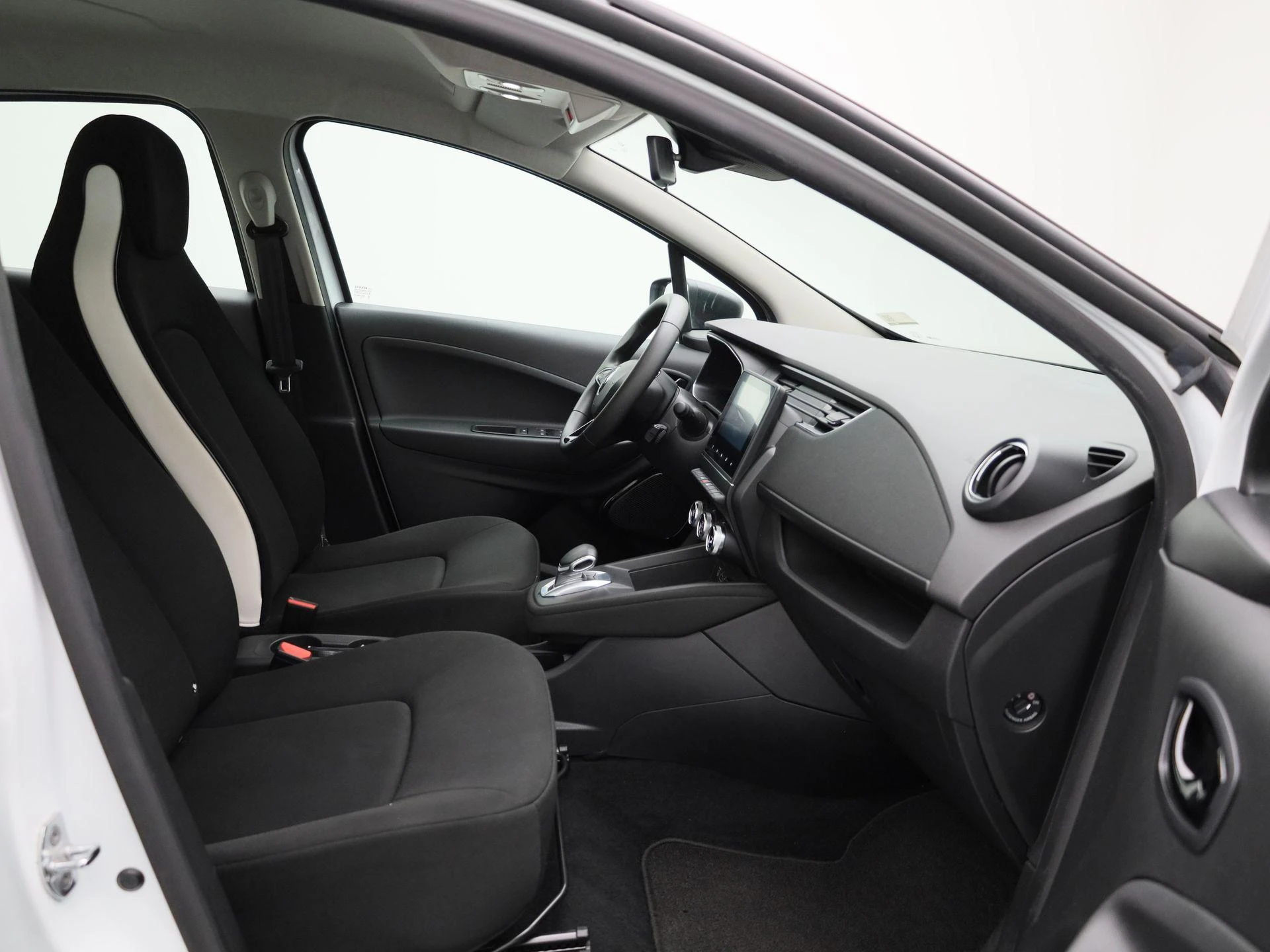 Renault-ZOE-image-30
