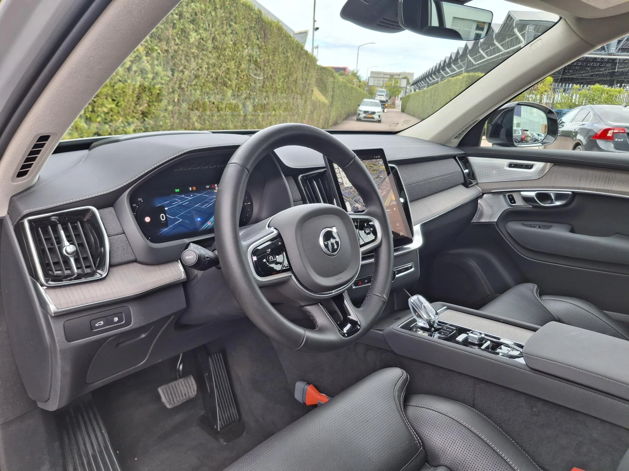Volvo-XC90-image-21