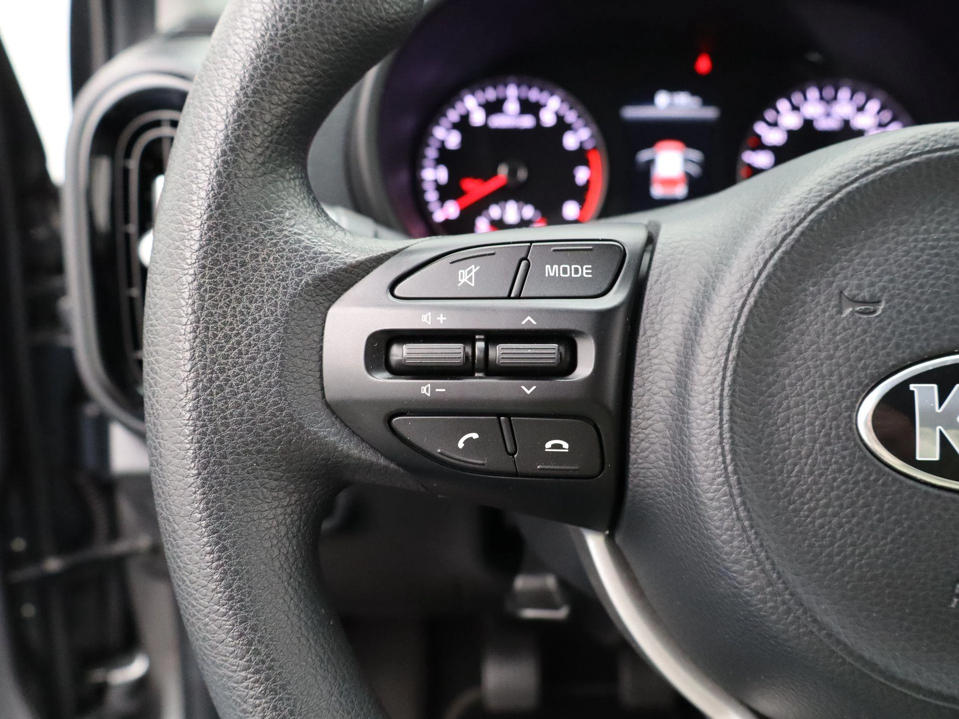 Kia-Picanto-image-18