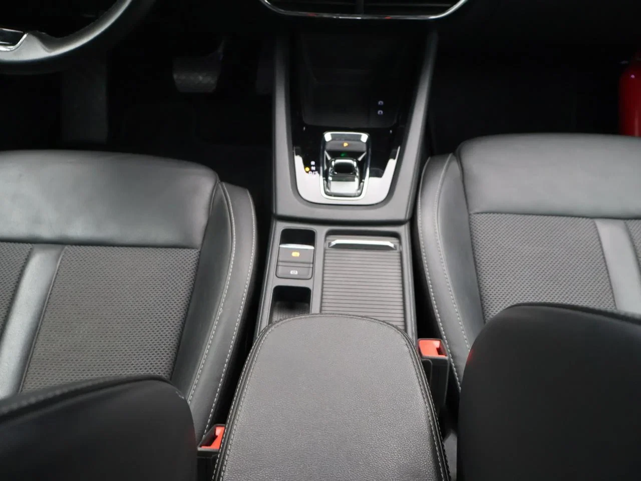 Škoda Octavia Combi PHEV Octavia iV Combi Clever+ 1,4TSI PHEV 204PK *AUTOMAAT*LEDER*CAMERA*VIRTUAL COCKPIT*NAVI*APP-CONNECT*CRUISE*...*