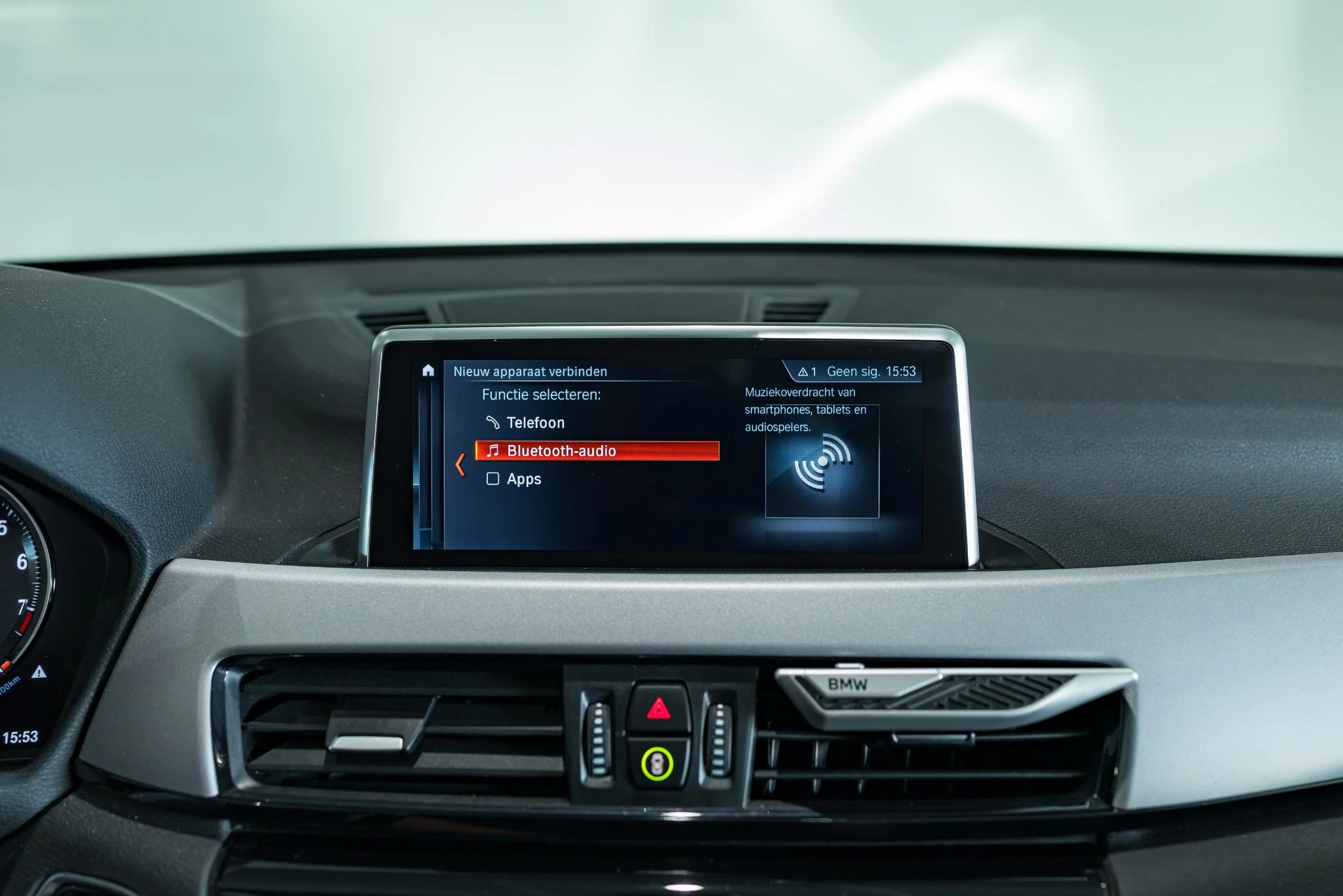 BMW-X1-image-26