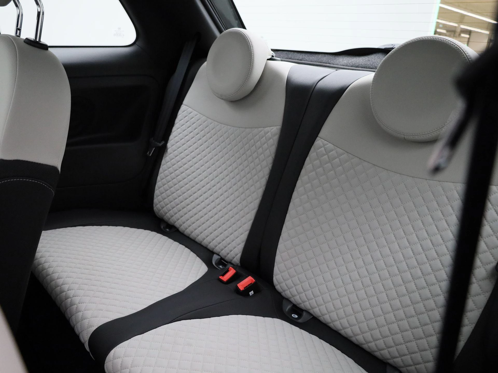 Fiat 500 1.0 Hybrid 70 Club Edizione