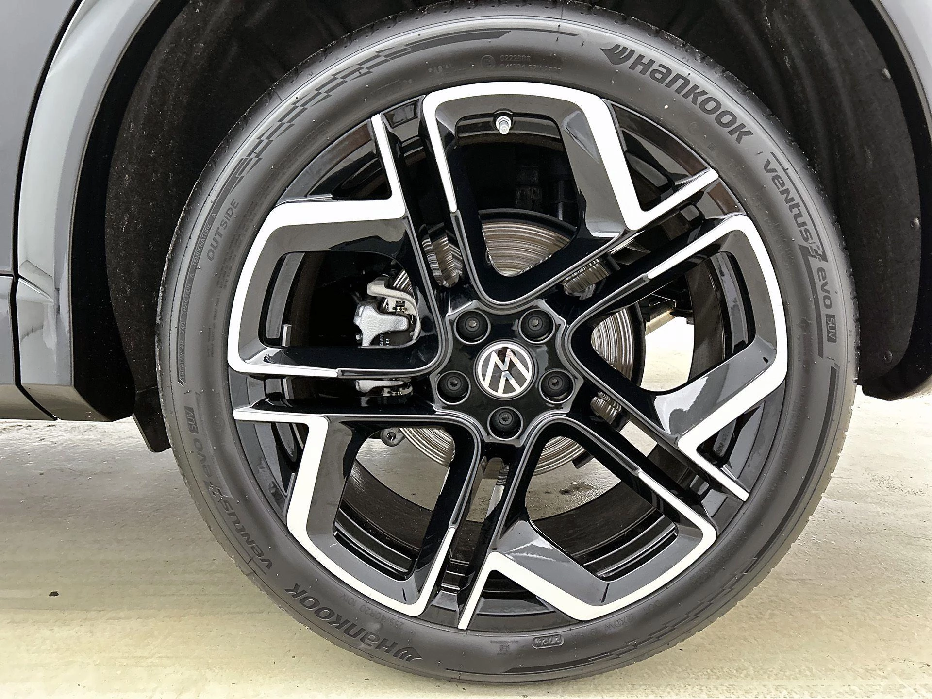 Volkswagen Tiguan 1.5 eHybrid R-Line Edition