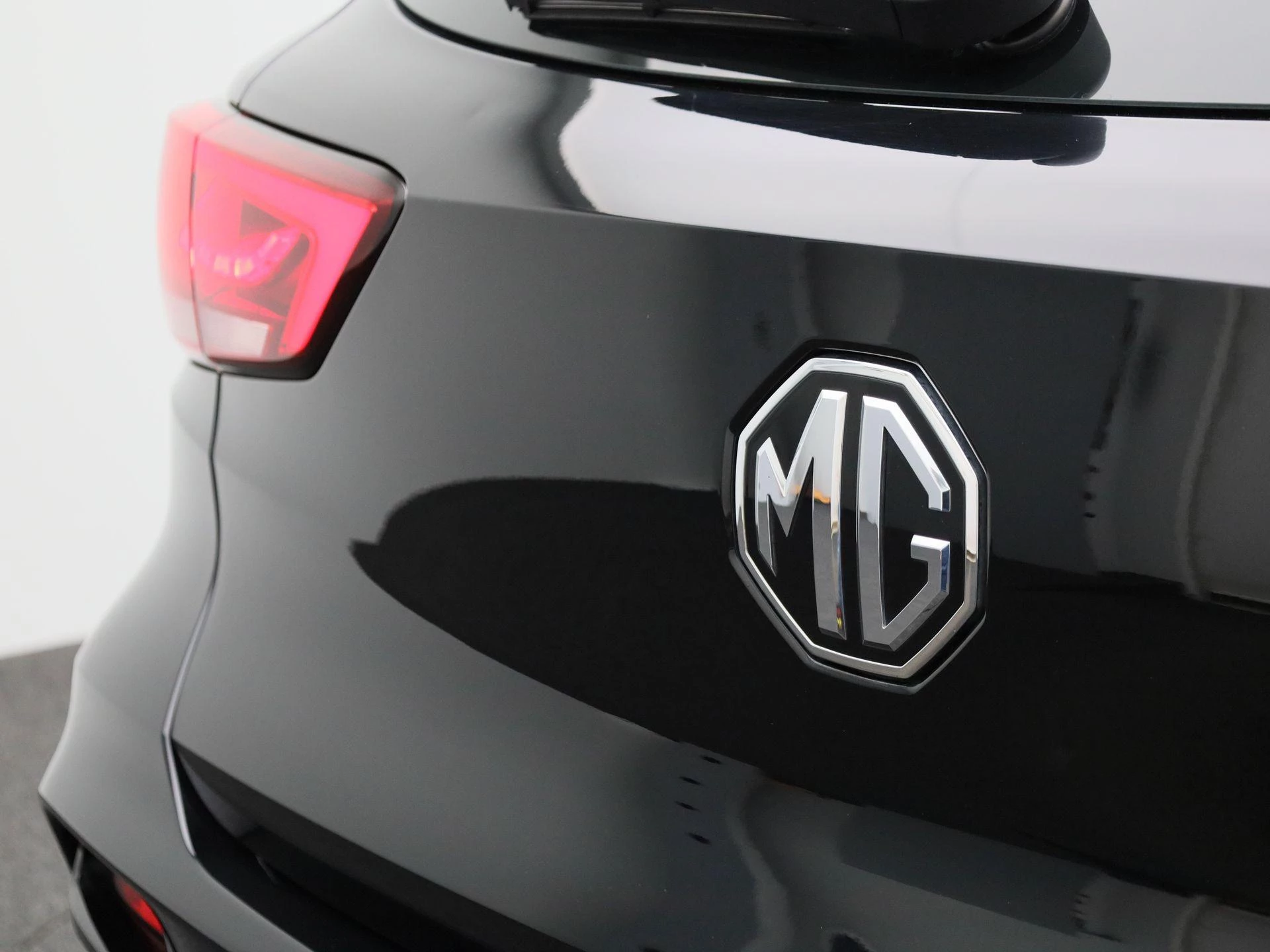 MG ZS EV MG EV Long Range Luxury 70 kWh