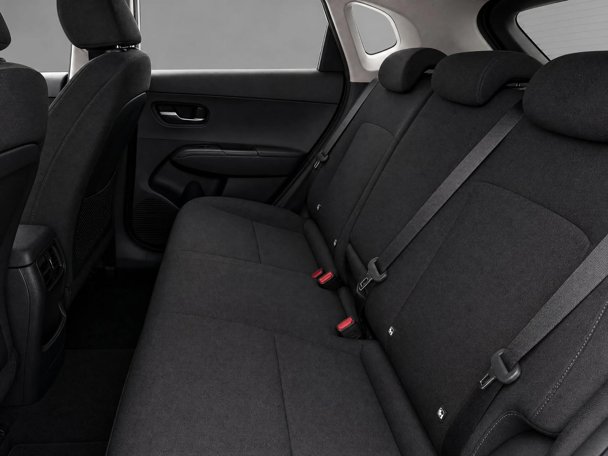 Hyundai-Kona-image-18