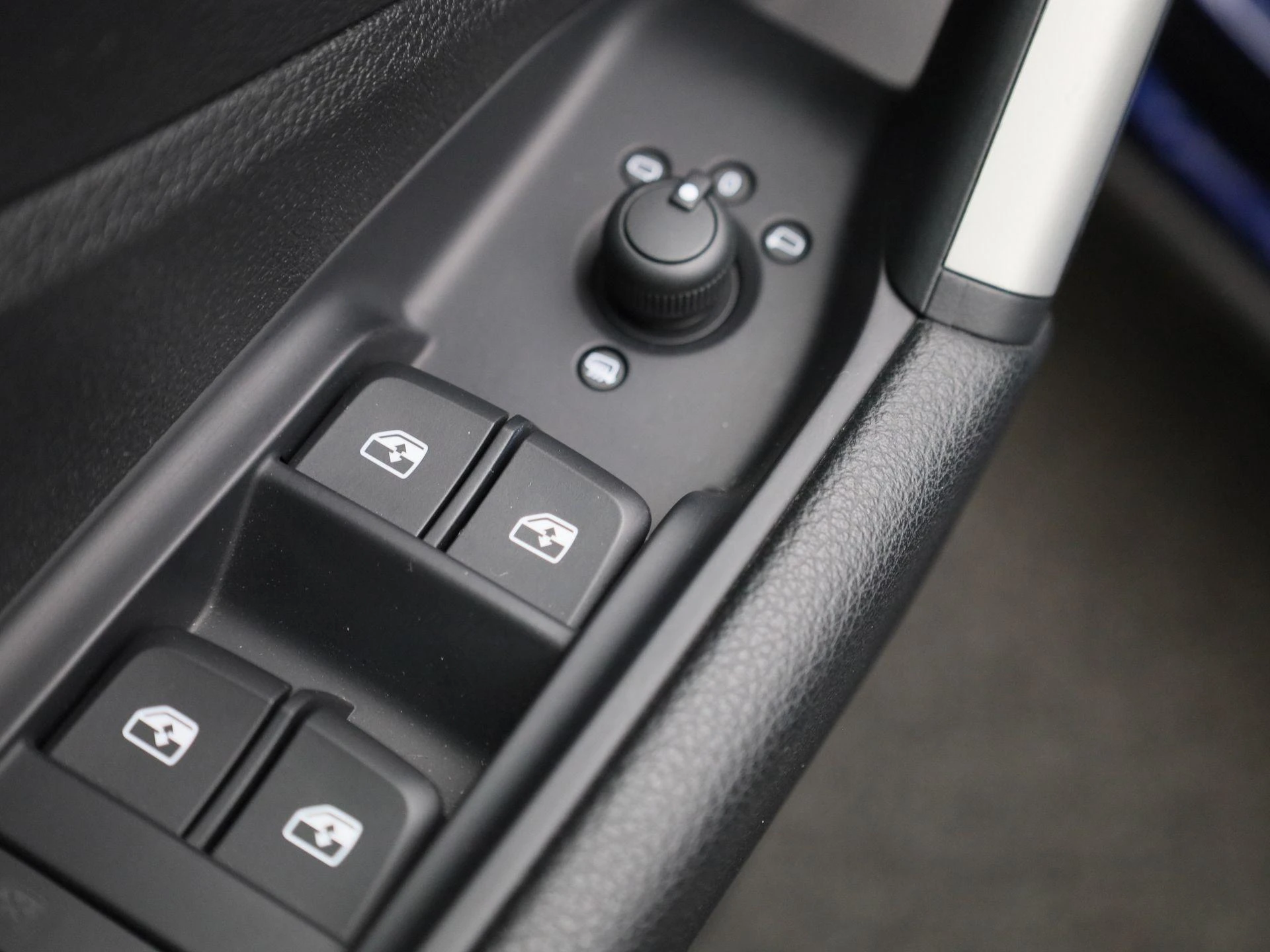Audi-Q2-image-30