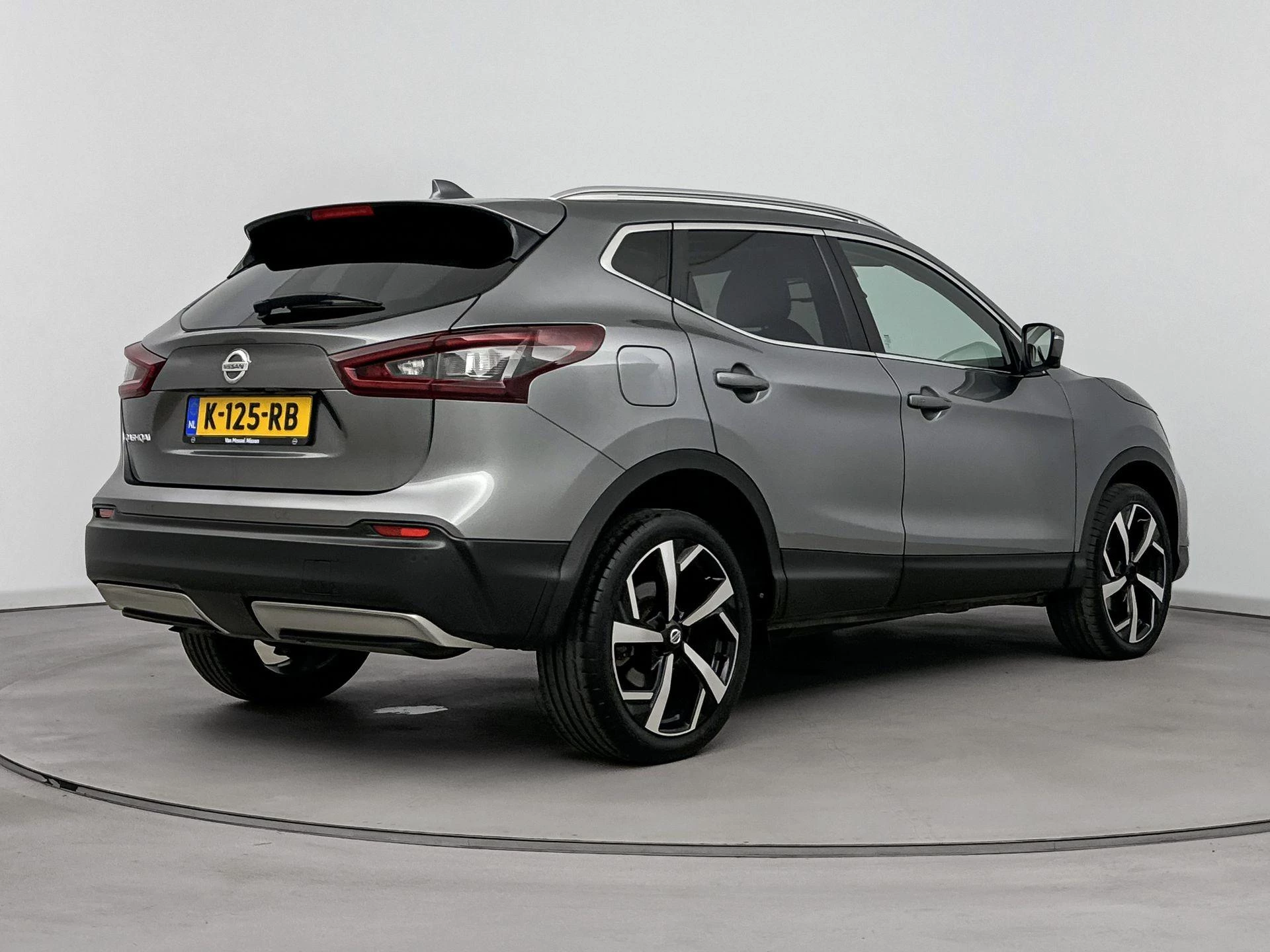 Nissan-QASHQAI-image-6