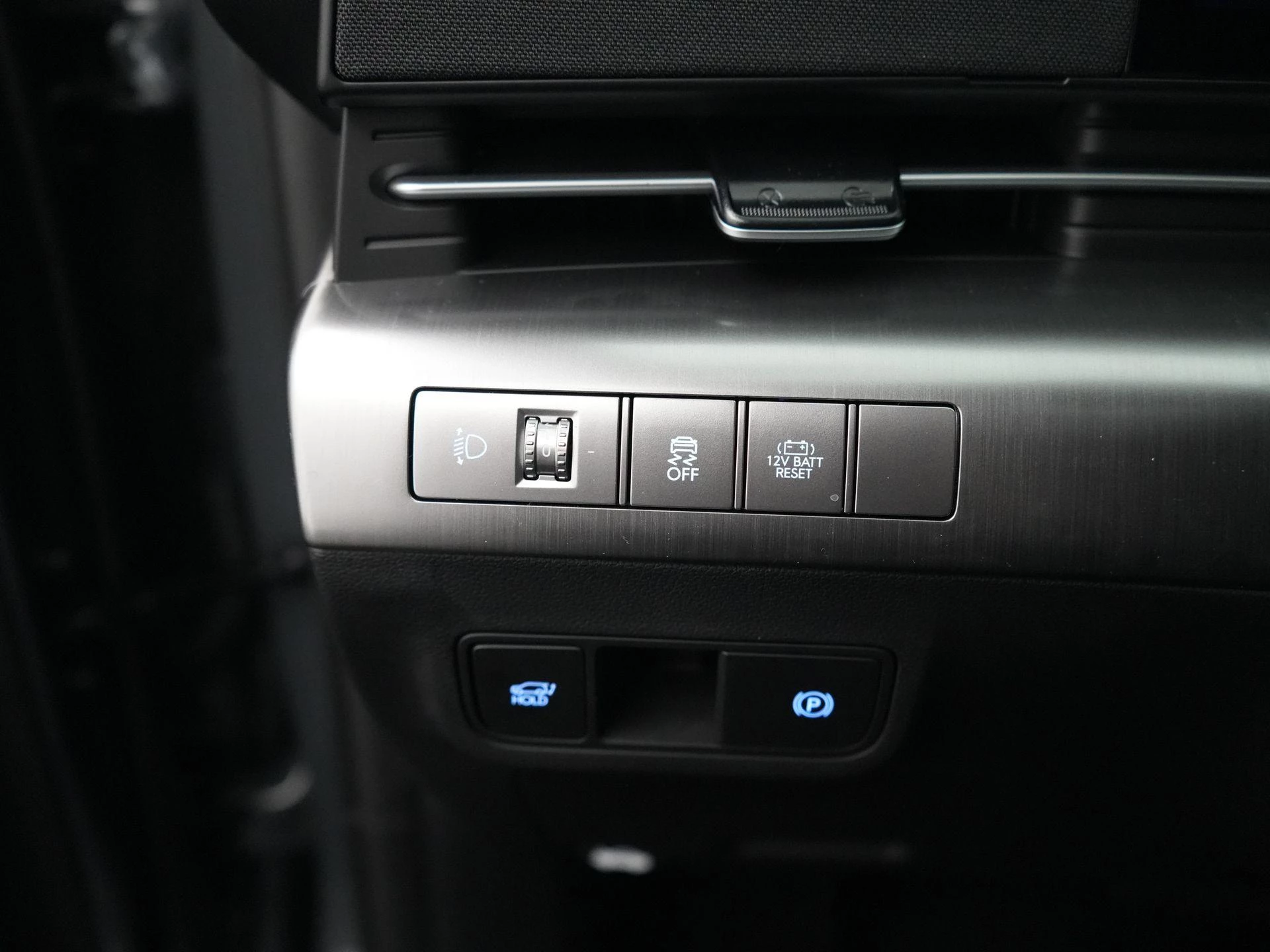 Hyundai-Kona-image-15