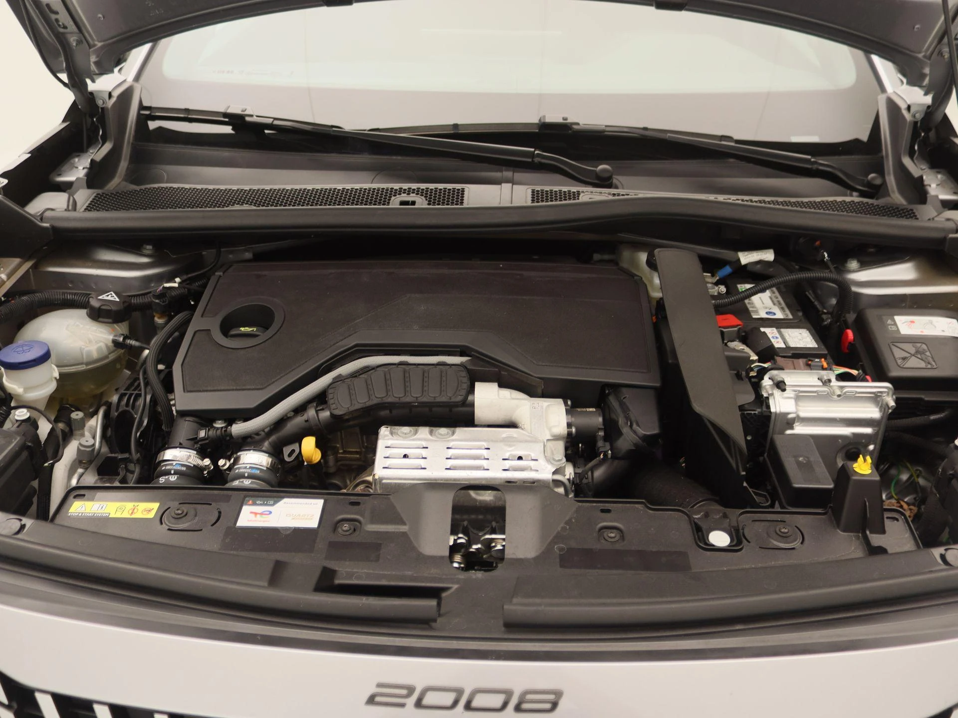 Peugeot-2008-image-24