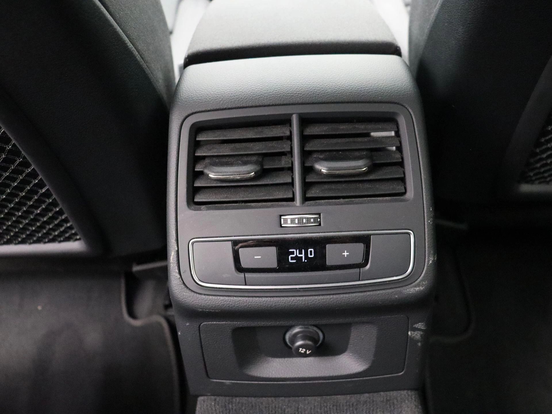 Audi A4 Avant 40 TFSI S tronic S line quattro Avant