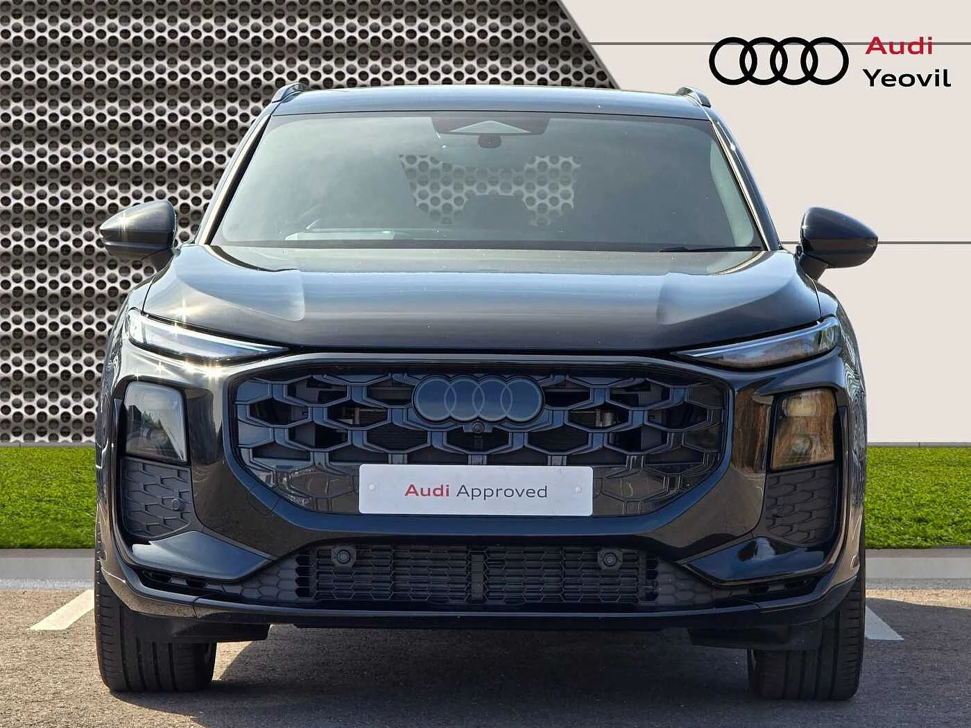 Audi-Q3-image-6