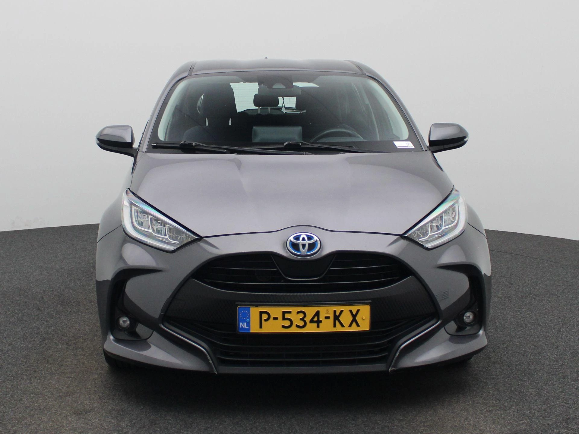Toyota Yaris 1.5 Hybrid Business Plus